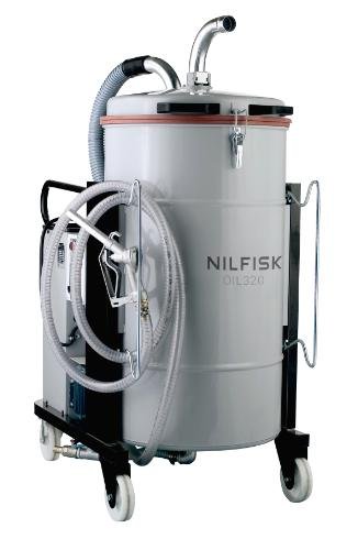 Nilfisk ECO-OIL320 Industrial Vacuum