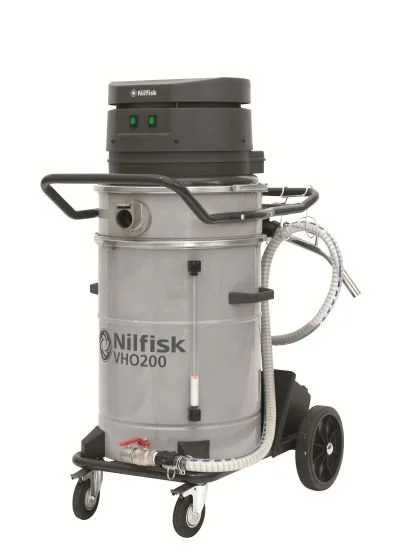 nilfisk-vho200-industrial-vacuum-1.jpg