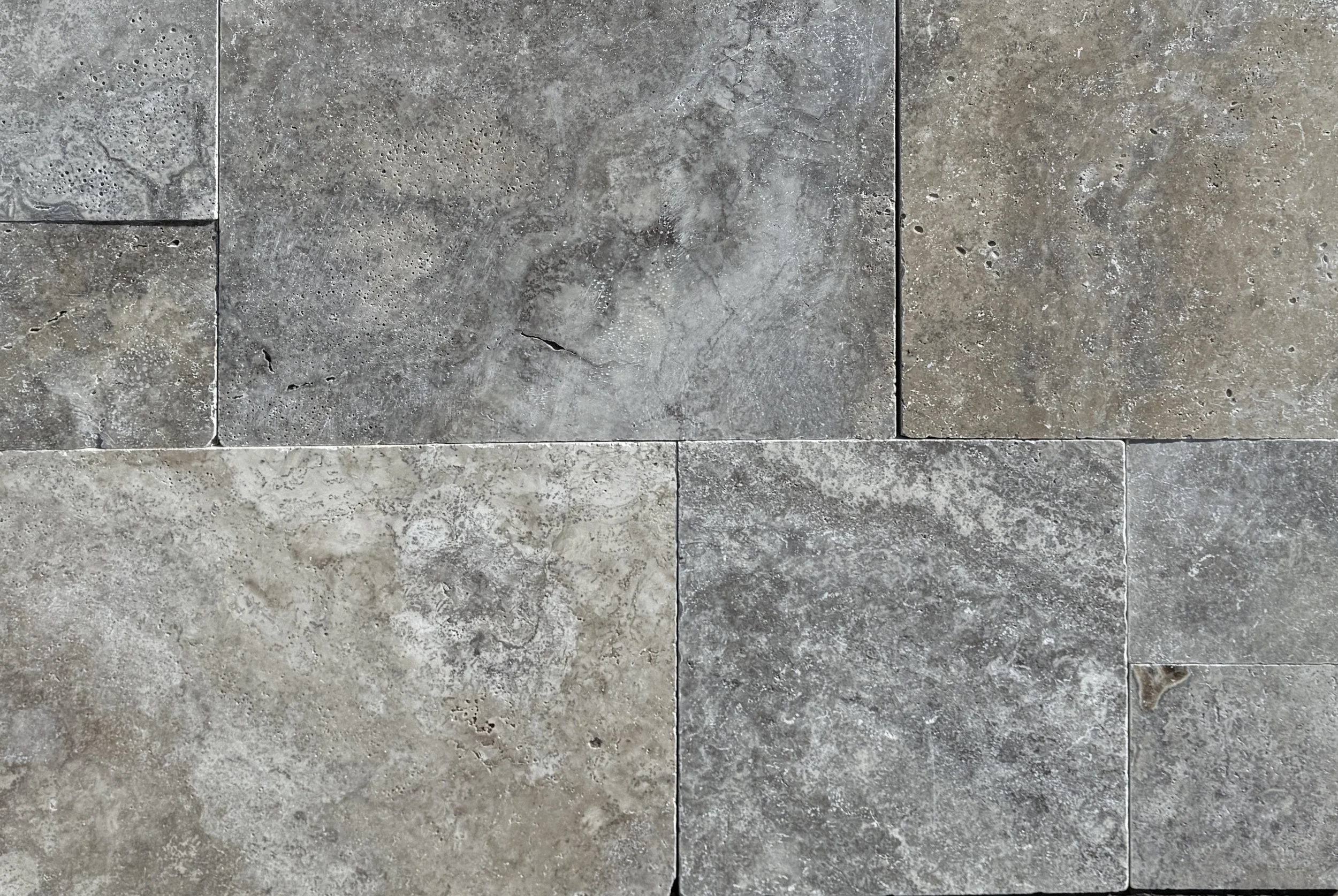TRAVERTINE - Silver