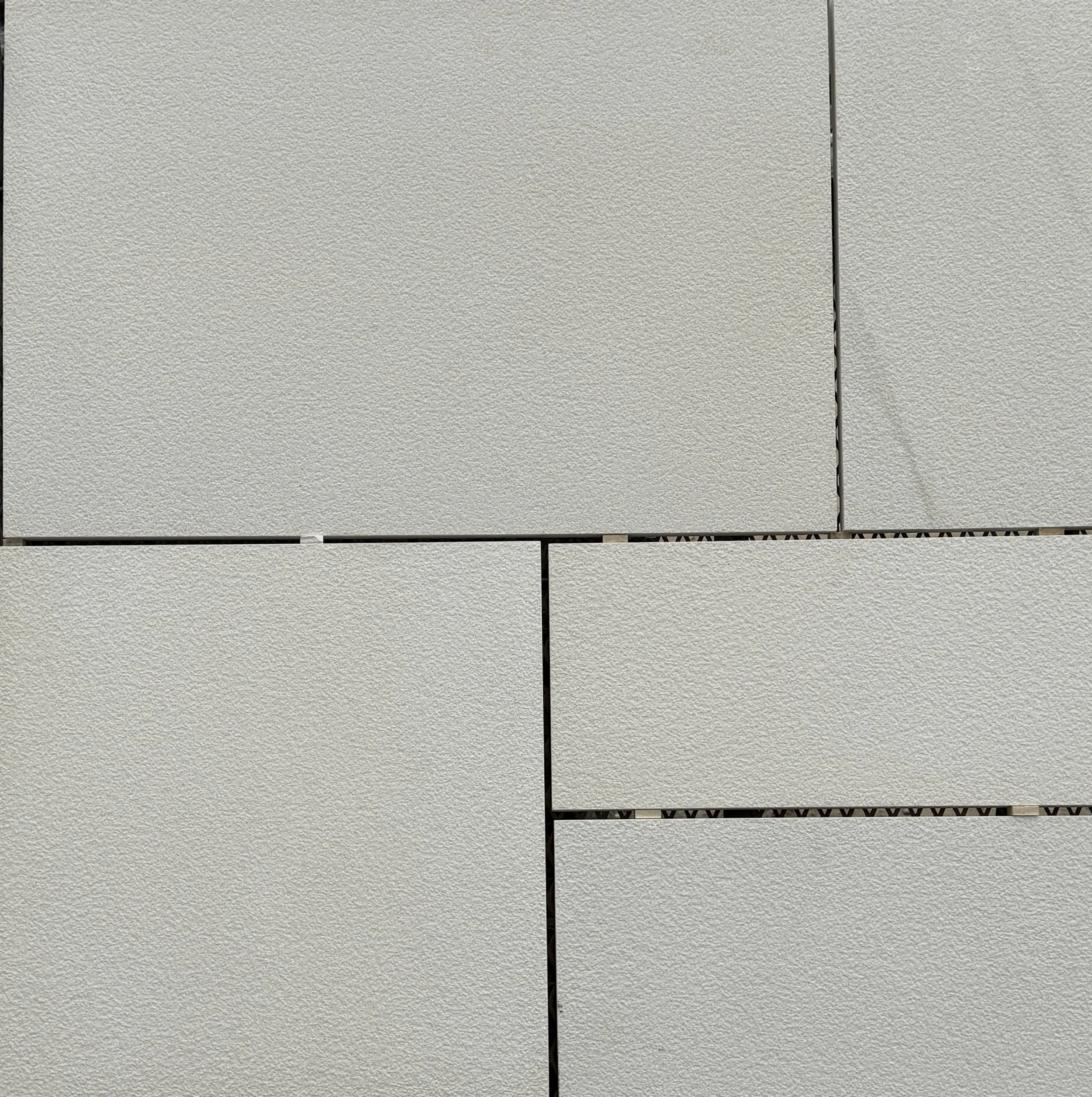 SANDSTONE - Everest White