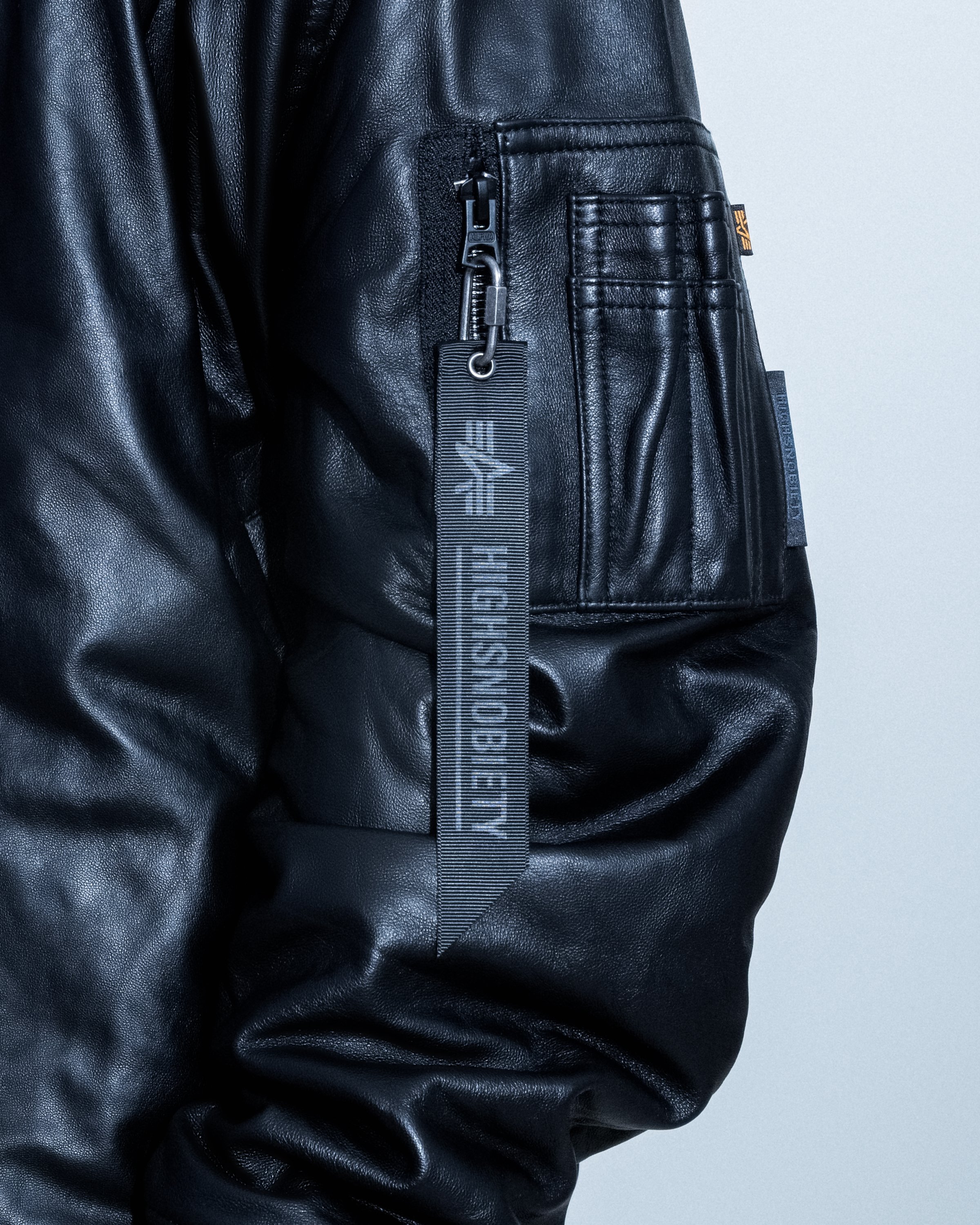 HS_AlphaIndustries_Detail_002_Final.jpg
