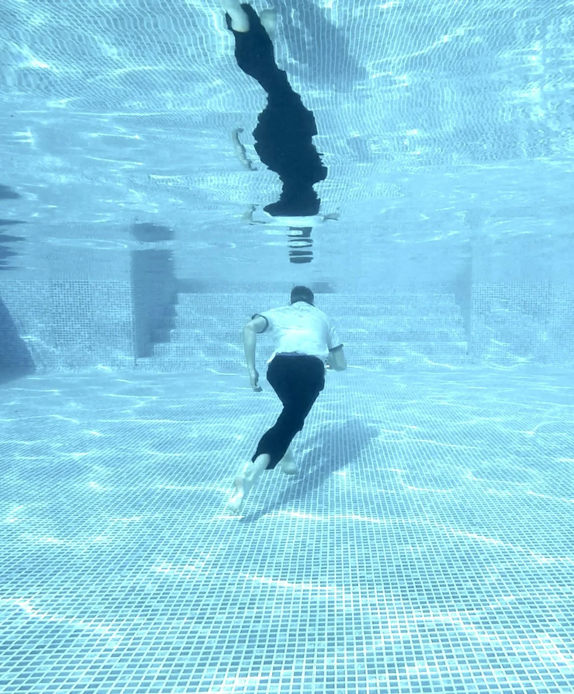 3_K_W_Under_the _Surface_2015.jpg