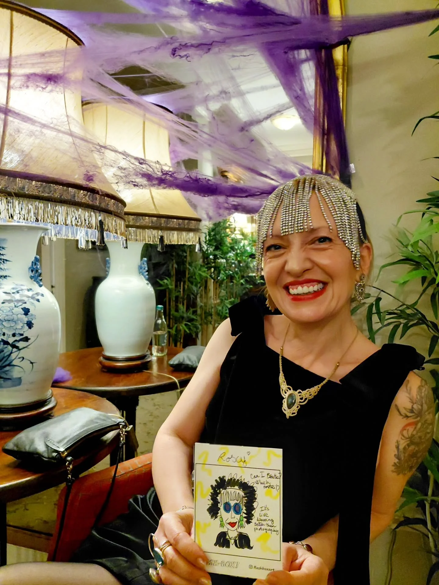 Fabulous week end in @mullarkeysbarclifden on Friday and @electricgalway @themarketh91 on Saturday.
From the spooky to the glamourous - all captured in ink and smiles.

Thank you to everyone who made Flash Box part of Halloween fun 😊🐈&zwj;⬛

Book F