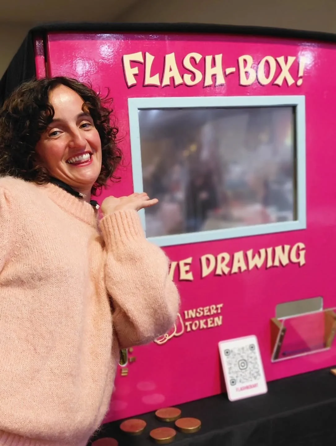 FLASH BOX ON TOUR THIS WEEK! ✨

Kicked off the week yesterday with a nice event hosted by @galway.gno in @theconnacht &mdash; now ready for more 💕

Here&rsquo;s where you can find me next:

📍Today Mon 17th (3&ndash;9pm) &mdash; Tuam Craft &amp; Gif