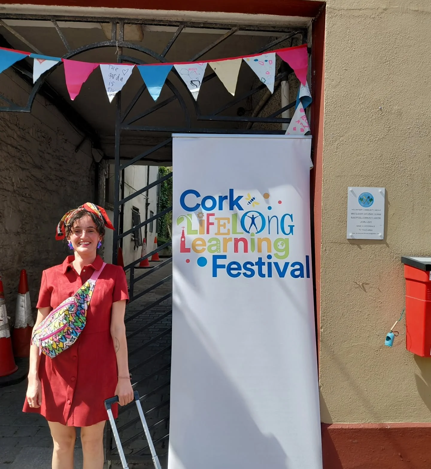 Last week I brought Flash Box to Cork as part of the @learning_fest and I honestly loved every second of it ✨

Getting to bring Flash Box to new places (Blackpool community center and Ballyphenane), meet such fabulous people, and create little pieces