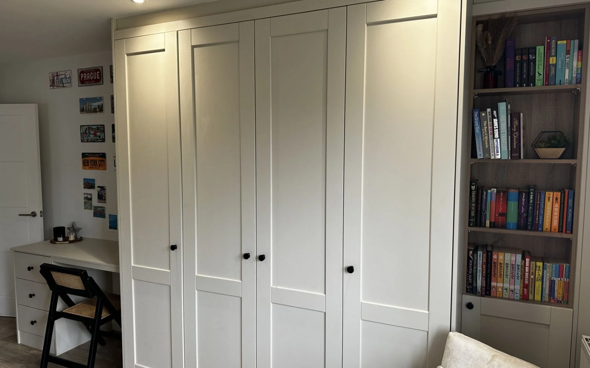 Kensington-Bedroom-Mussel-Holtams-1.jpg
