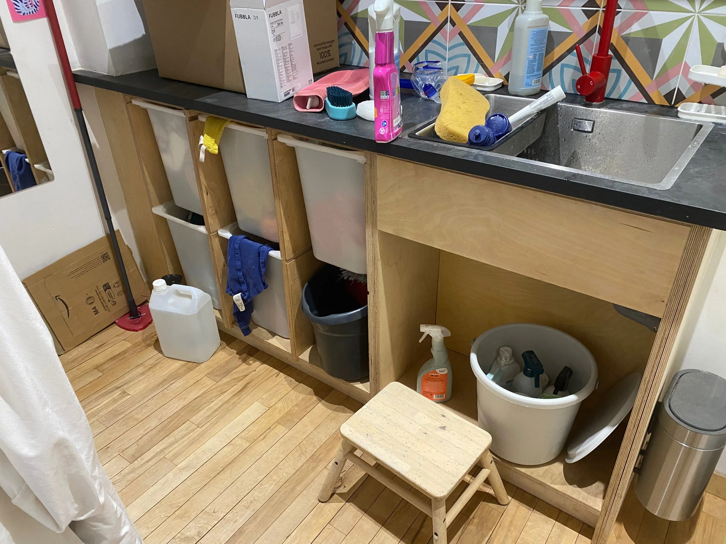 Modular and removable storage system