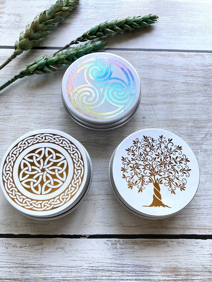 Holographic Small Notion Tins