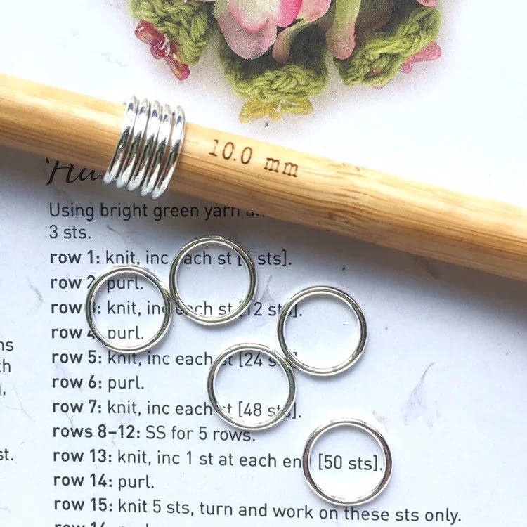 Knitting Stitch Markers: 10mm Smooth Rings for Chunky Knits (Set of 10)