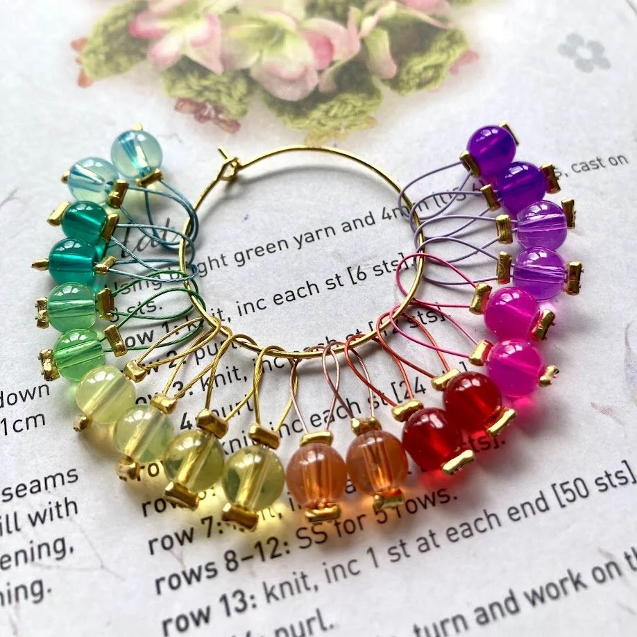 Loop Stitch Markers for Knitting  Glass Rainbow Set of 20