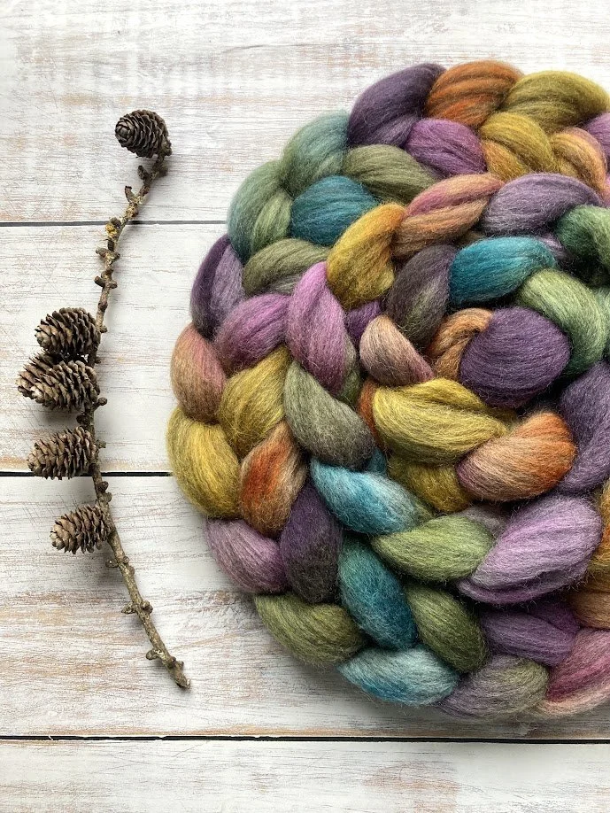 Grey Corriedale Spinning Fibre 100g Fall Forest