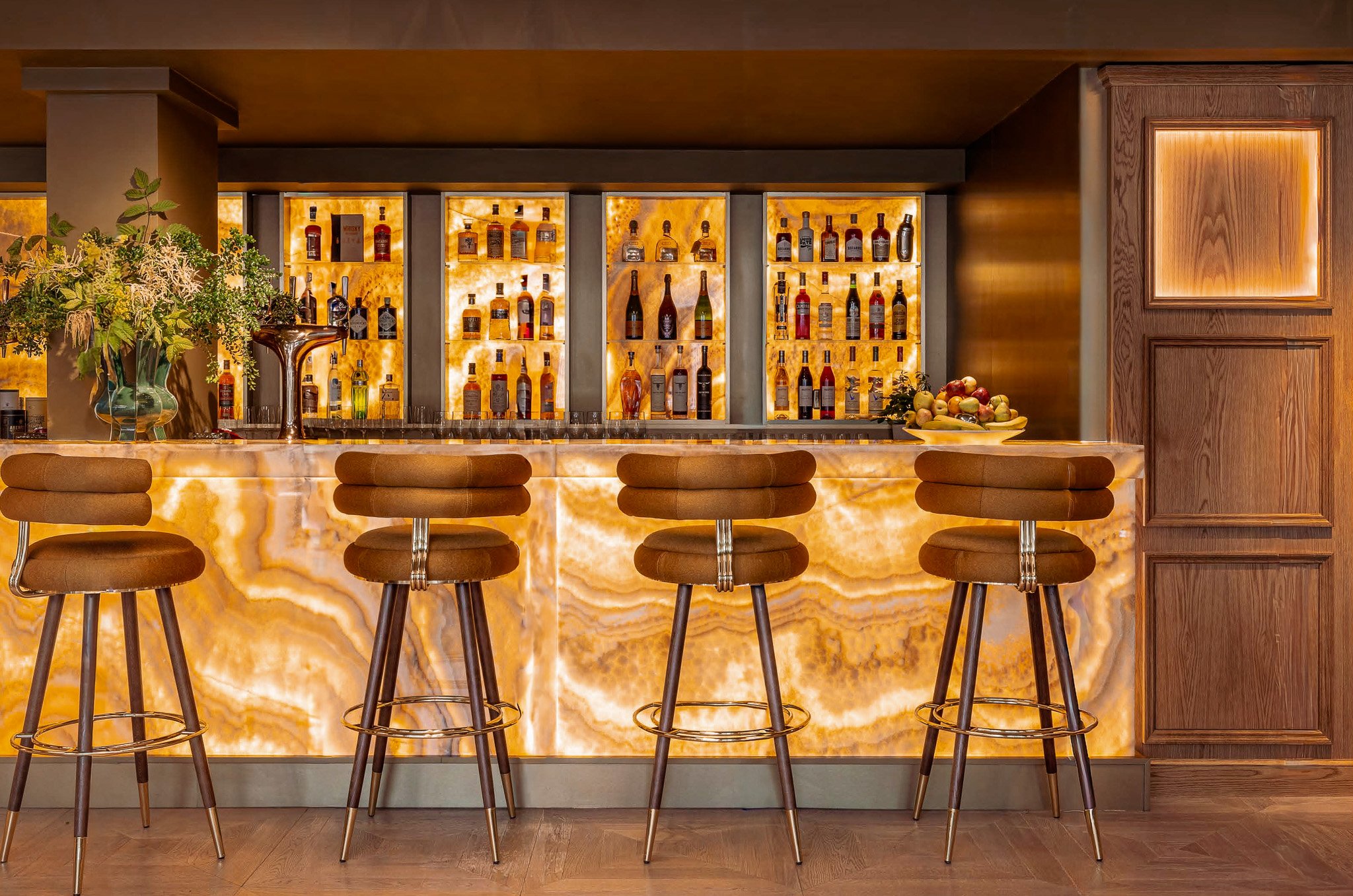 Bar in Virgin Hotel Glasgow