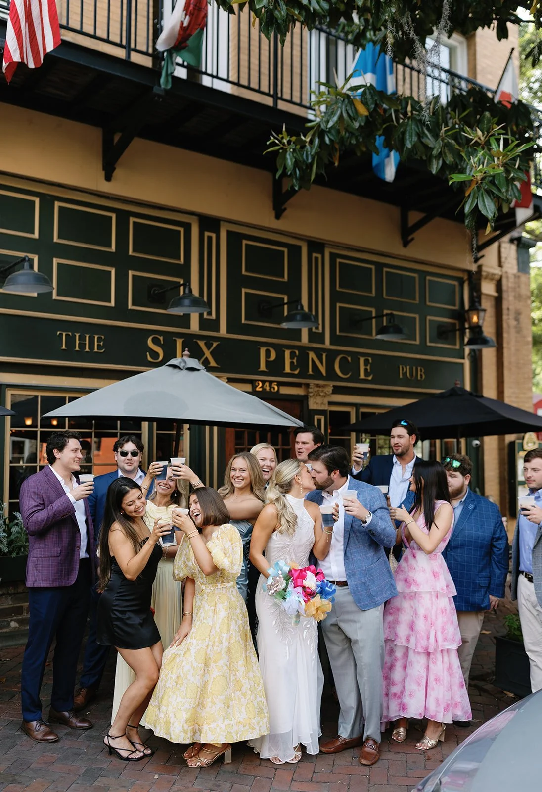 savannah-wedding-weekend-downtown-pub.jpg