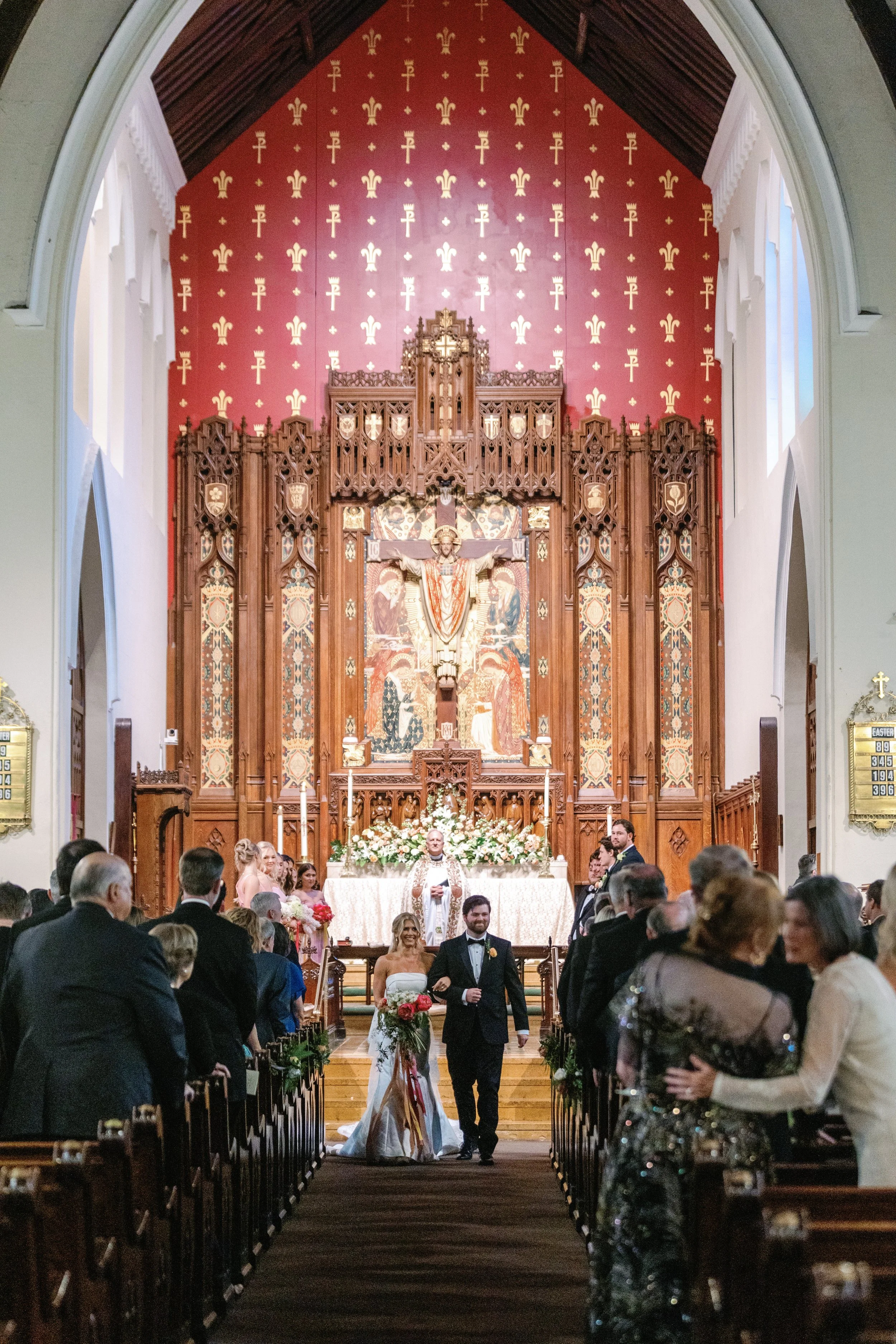 luxury-savannah-wedding-ceremony.jpg