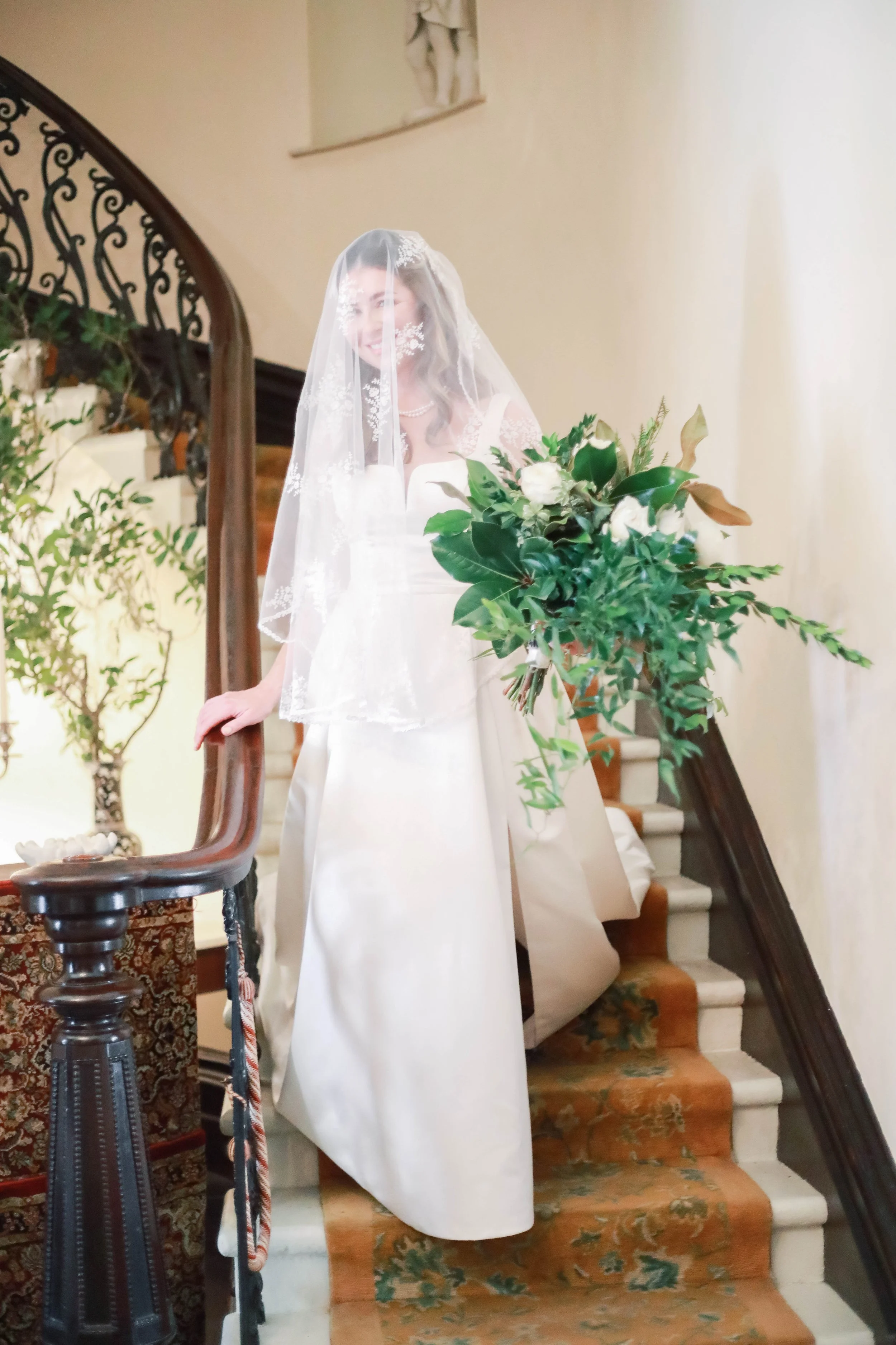 green-meldrim-house-bridal-portraits-1.jpg