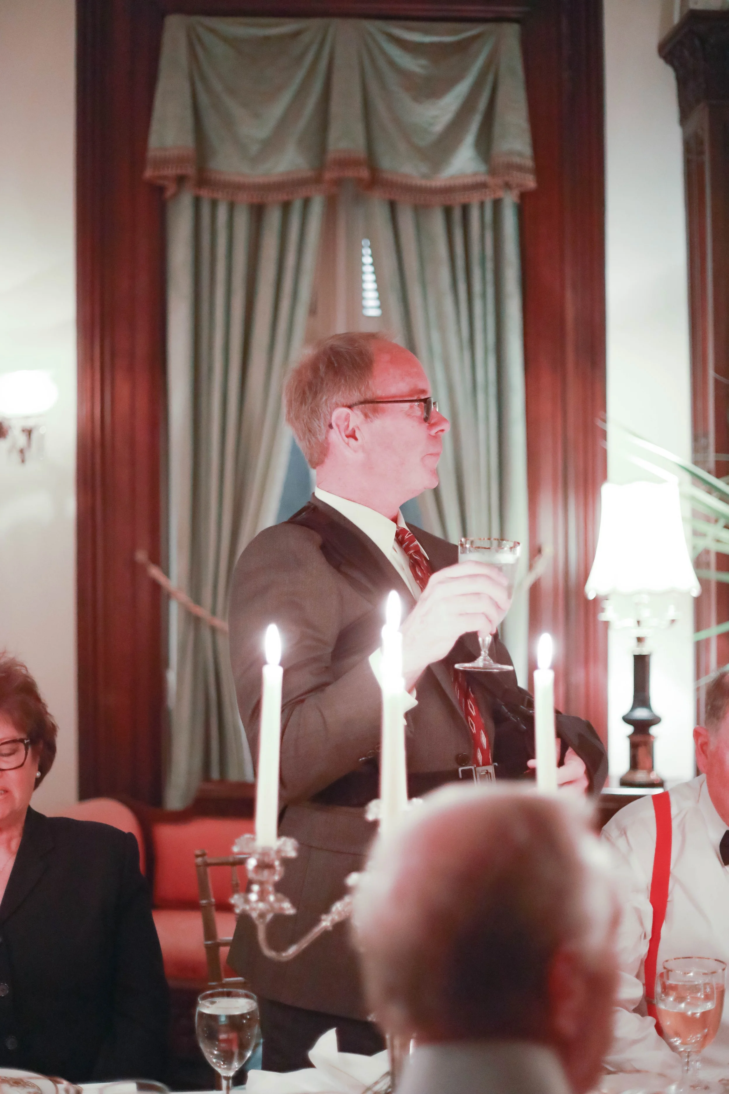 editorial-candlelit-wedding-table-4.jpg