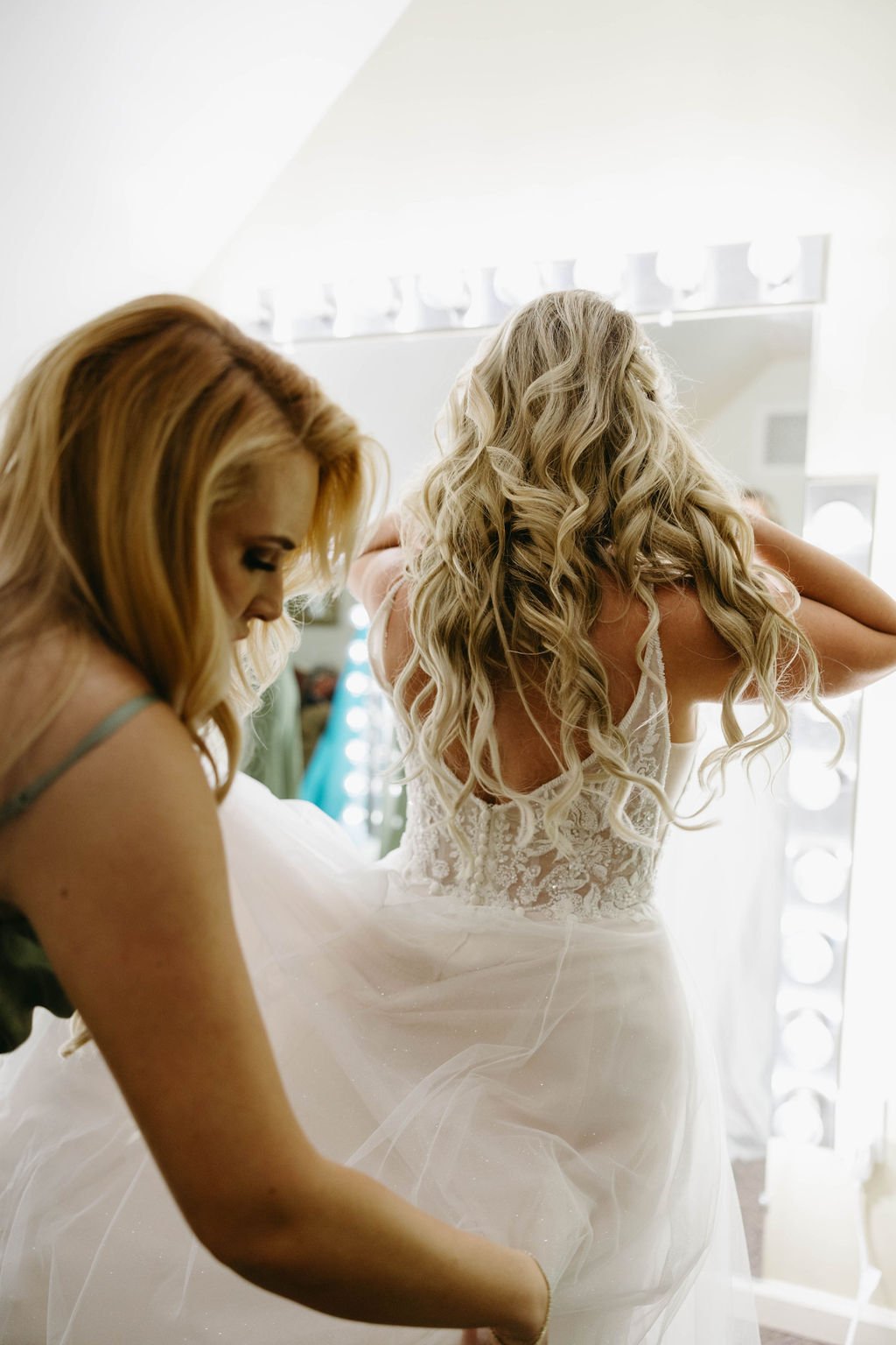 atlanta-wedding-bridal-suite-morning-port-town-collective.jpg
