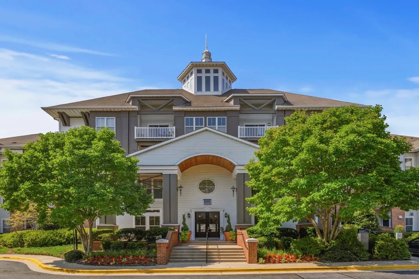 1-haven-largo-largo-md-exterior-clubhouse.JPG