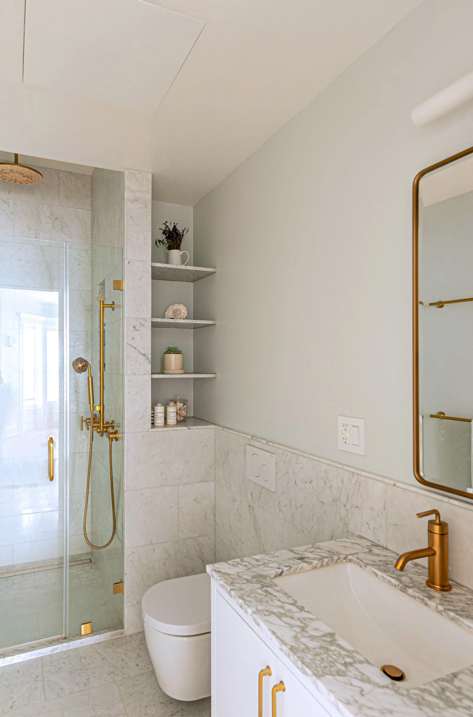 Master bath at upper level