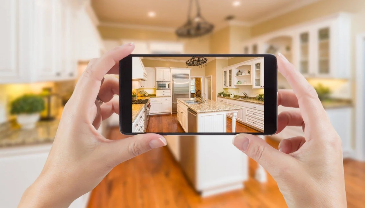 Kukan instantly generates immersive, conversational real estate listings that qualify leads faster and close deals sooner without the expense of expensive cameras or technician visits. We're Matterport for the AI-Native era of real estate.