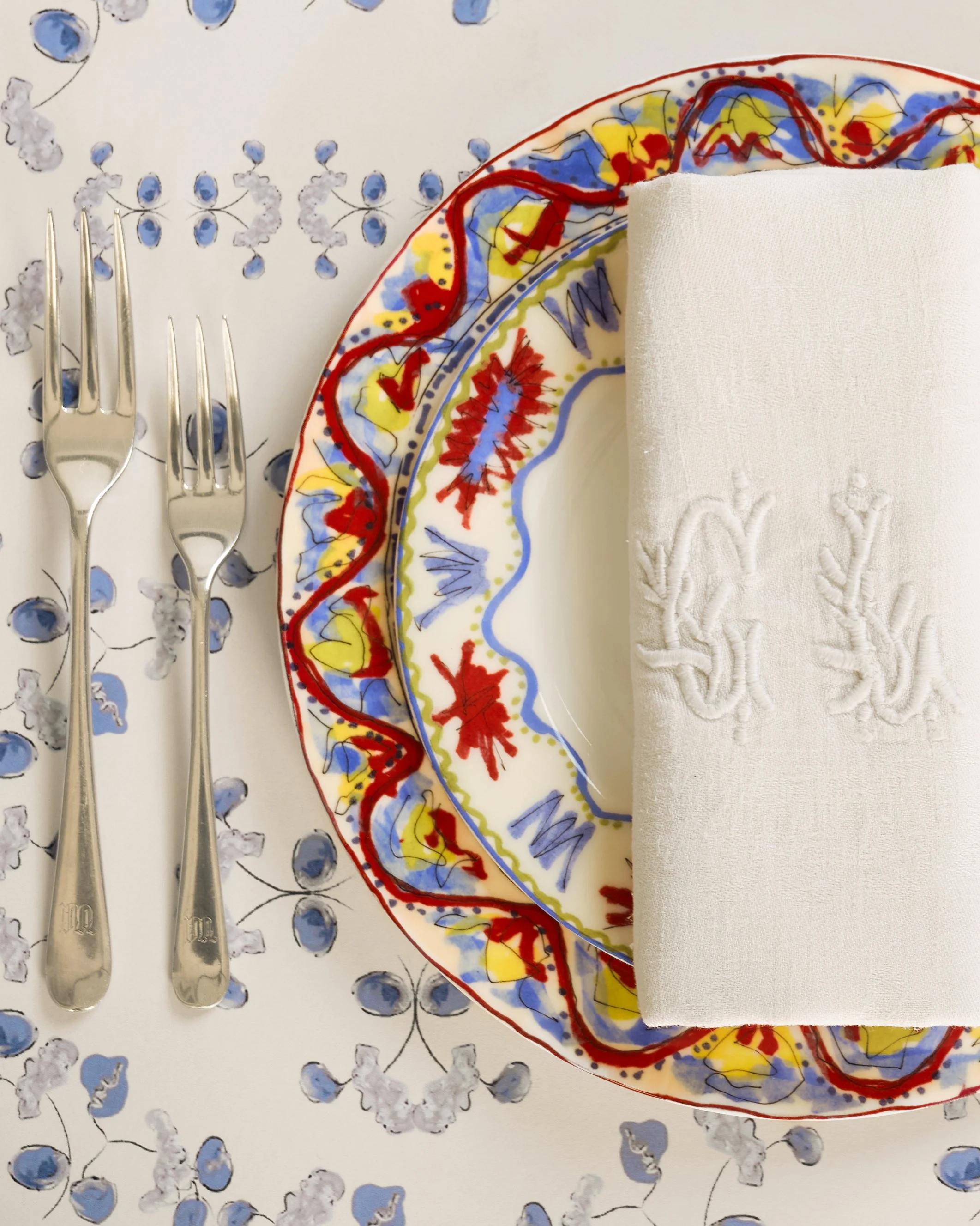 TablePlacements_JonathanJamesWilson_007_Crop.jpg
