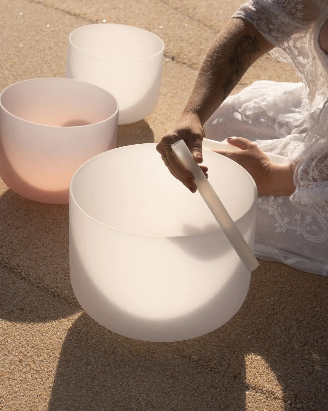 Sound healing isn&rsquo;t just a &ldquo;woo-woo&rdquo; trend.👇

There&rsquo;s real science behind why it feels so calming.

Research in Neuroscience shows that slow, rhythmic sound can activate your parasympathetic nervous system (your rest + restor