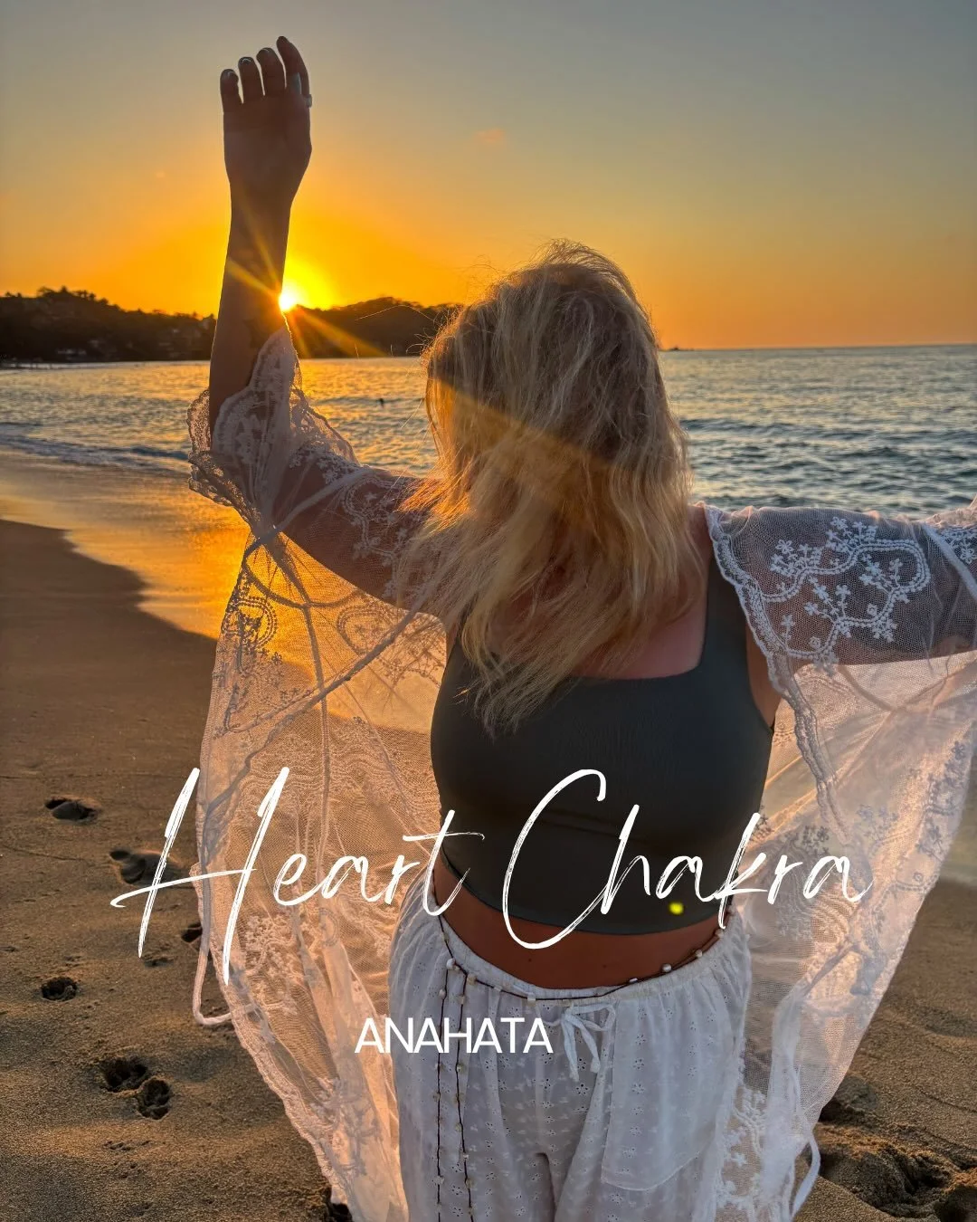 YOUR RIGHT TO LOVE AND BE LOVED 💚

The Fourth Chakra, Anahata, is the center of love, compassion, connection, and balance.

Located in the heart space, it governs our relationships with others and with OURSELVES.

This chakra is where we move beyond