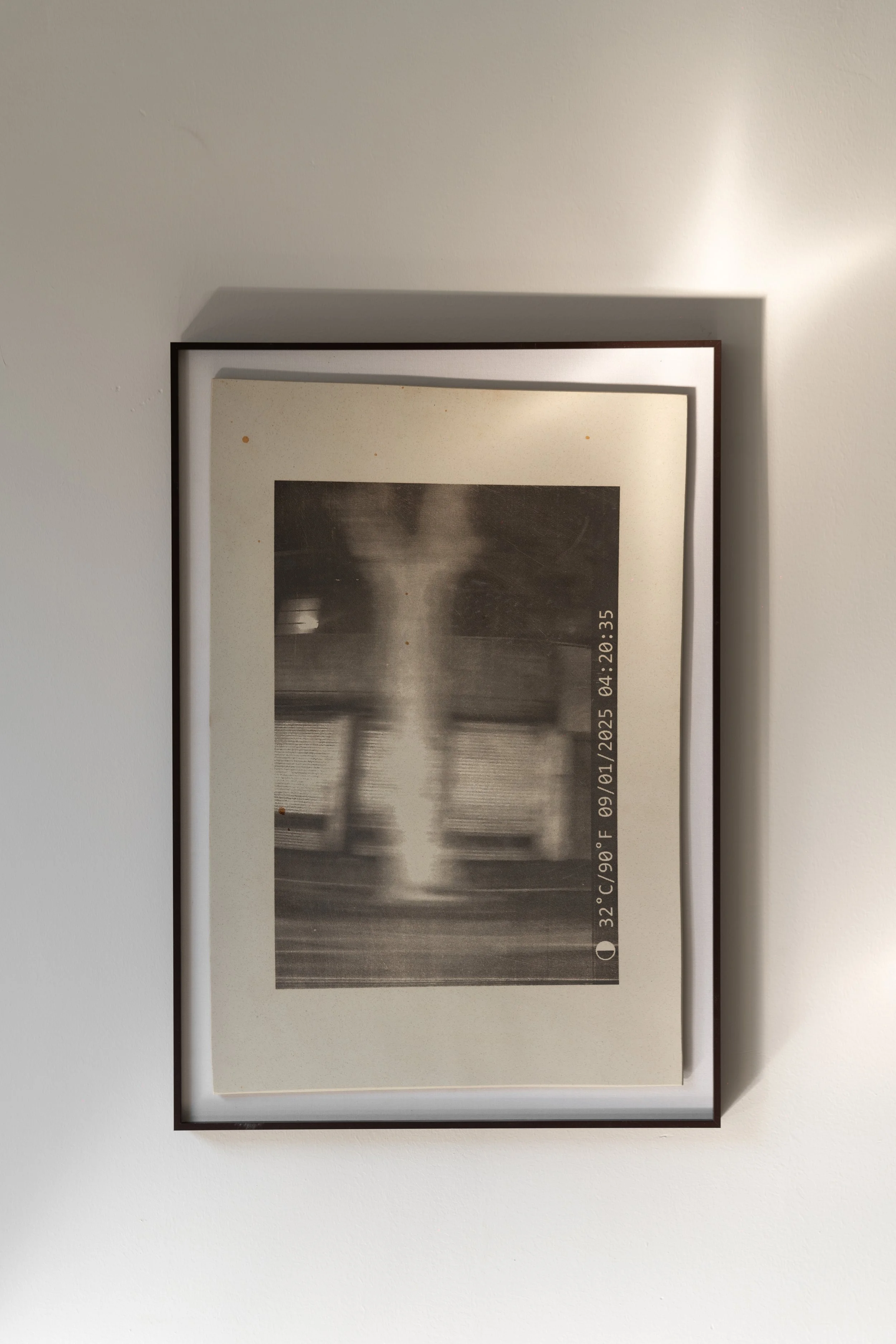 Ghost market 09/01/2025 04:20:35 underglaze screen print on porcelain