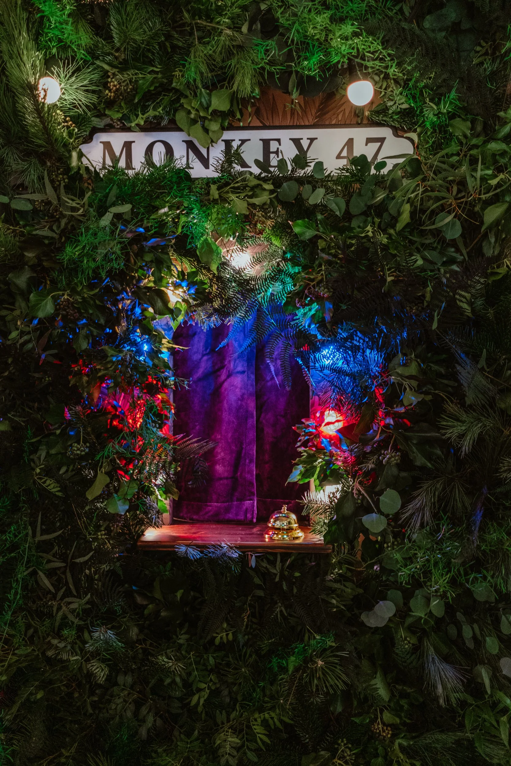 Minuit-Rose_Monkey_47_Gin_Addict_Festival-_Lyon-5.jpg
