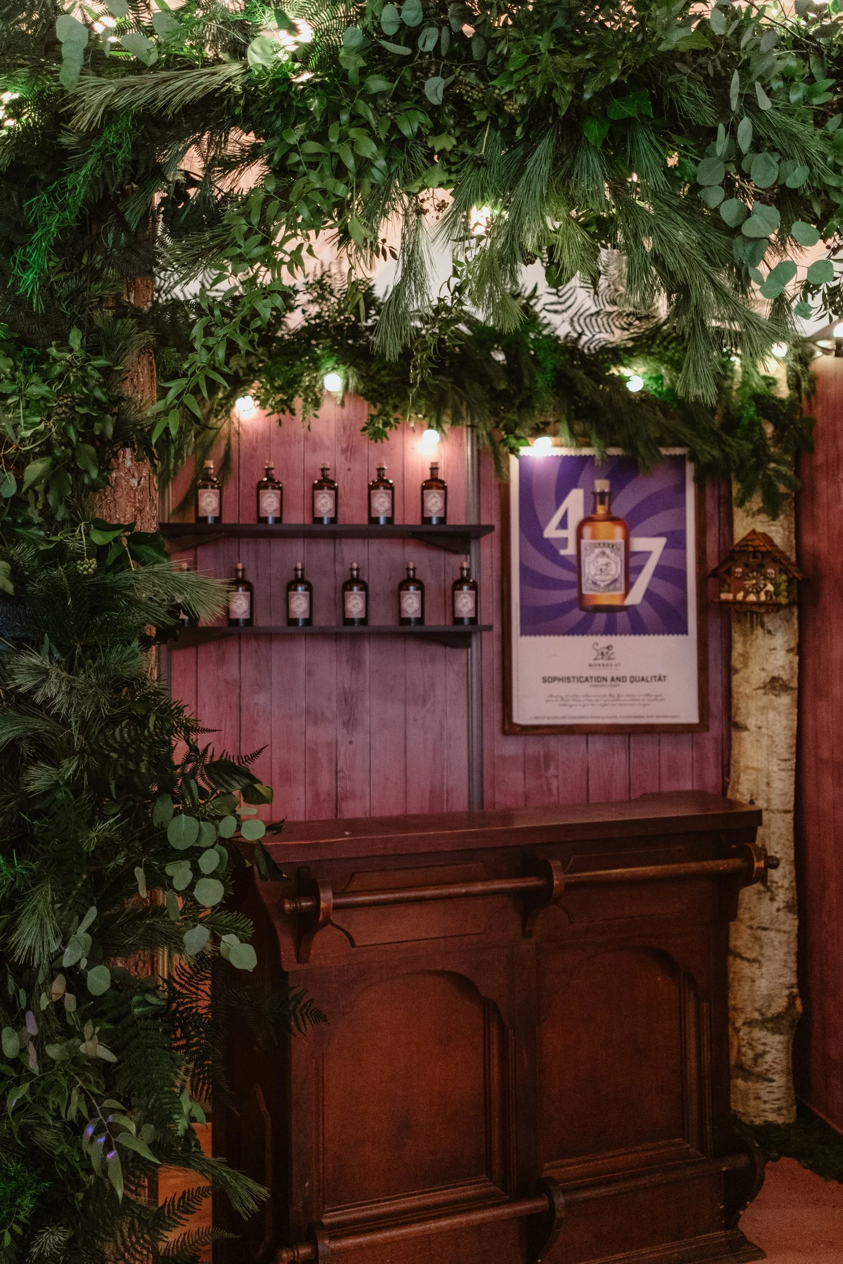 Minuit-Rose_Monkey_47_Gin_Addict_Festival-_Lyon-4.jpg