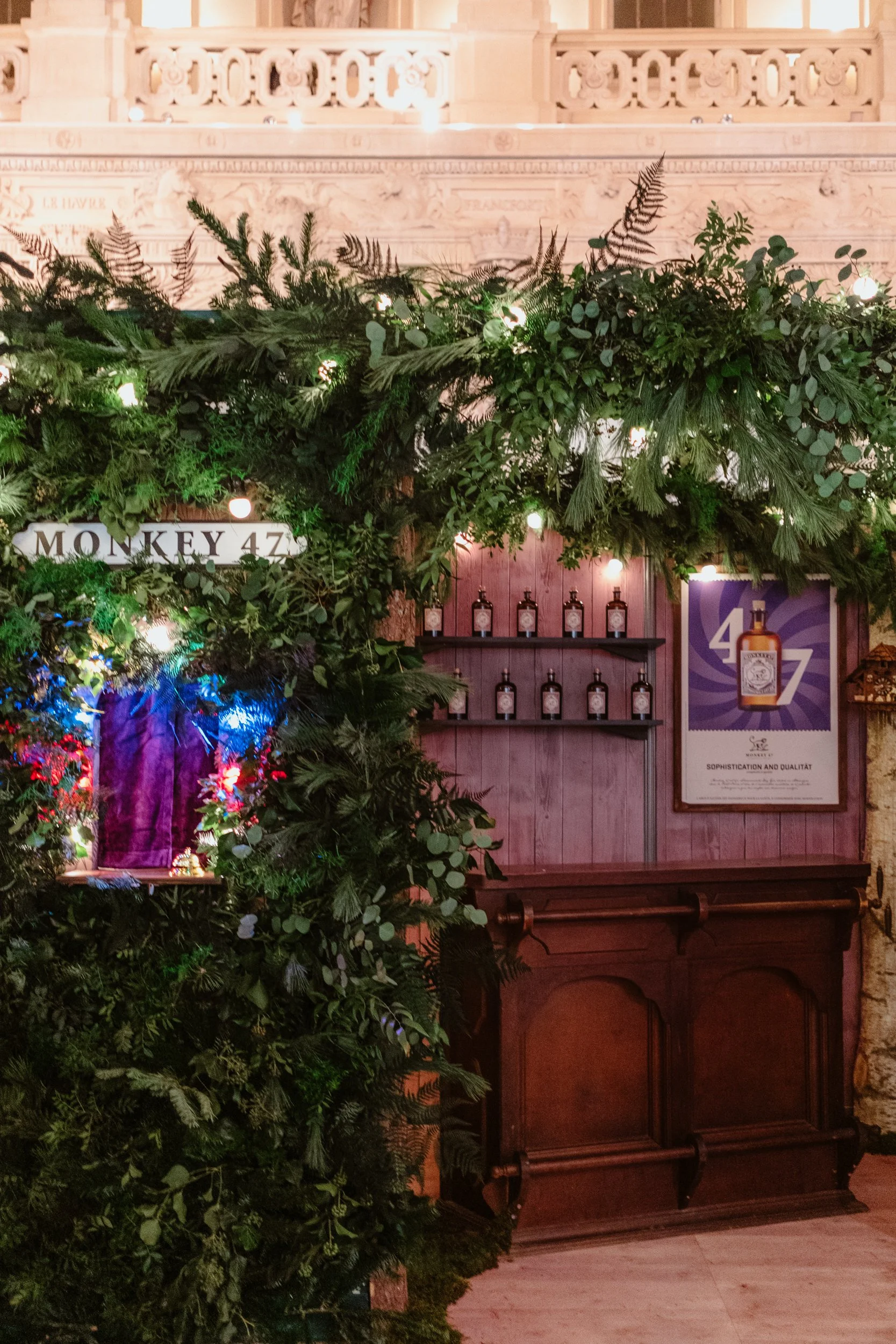 Minuit-Rose_Monkey_47_Gin_Addict_Festival-_Lyon-3.jpg
