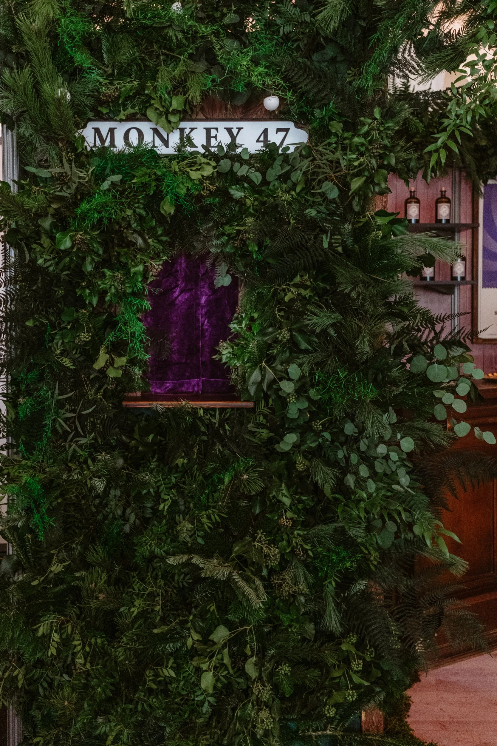 Minuit-Rose_Monkey_47_Gin_Addict_Festival-_Lyon.jpg