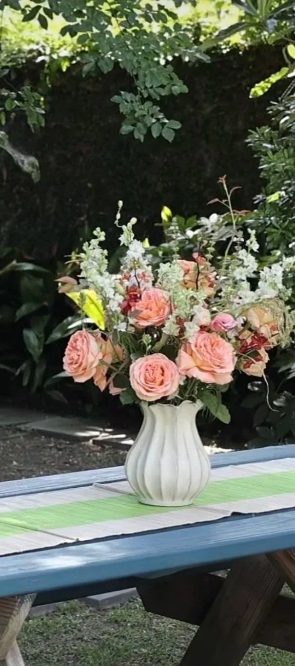 Large+ceramic+rose+arrangements.jpg