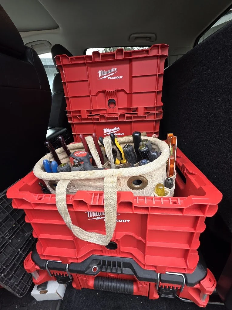 “Kelly Barrs, Master Electrician, CFPS, CFM, CBO, MCP – Barrs Electric in Sugar Hill GA.”