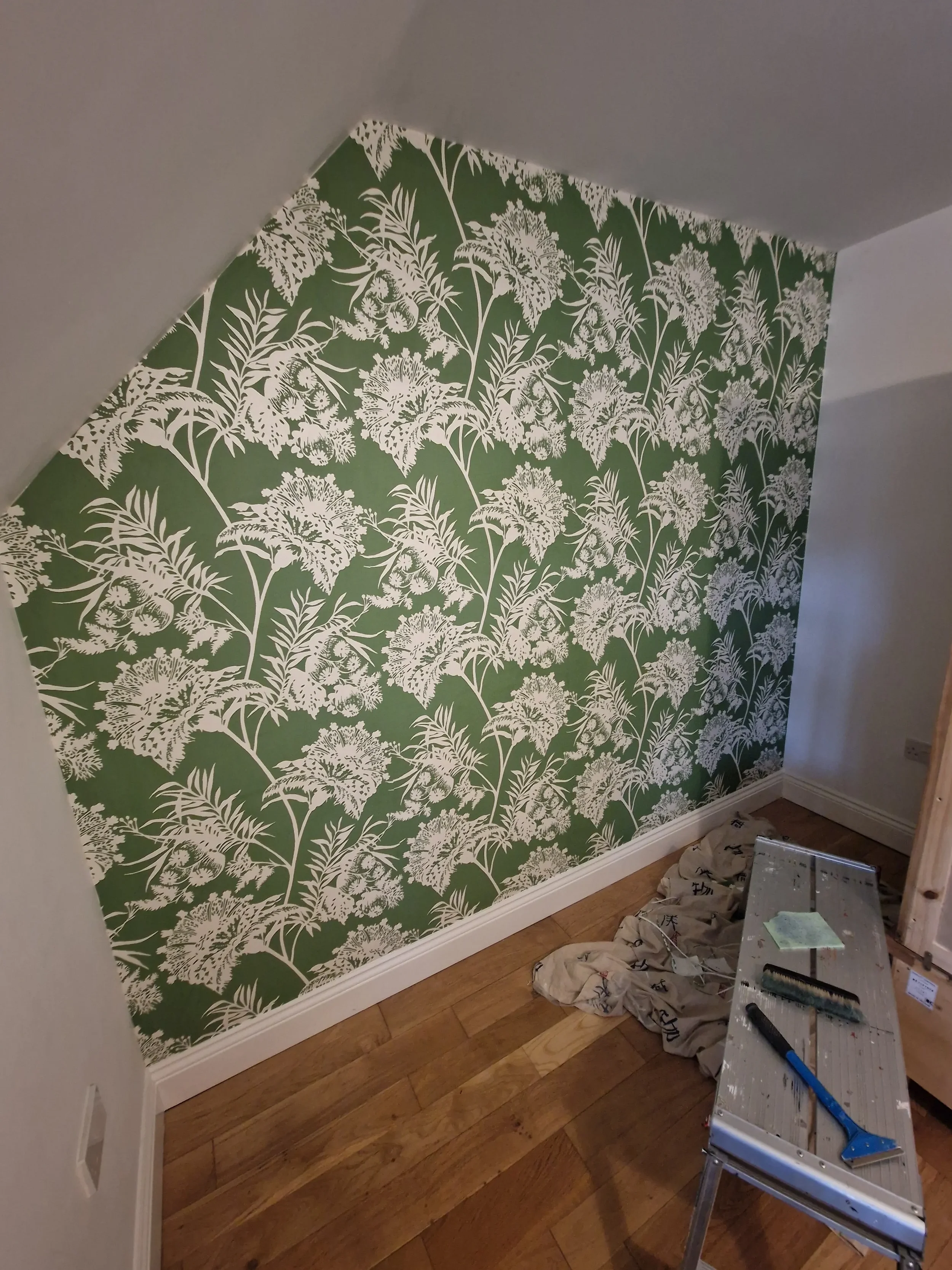 2024-11-29 Wallpaper Decorating Osmington_12.webp