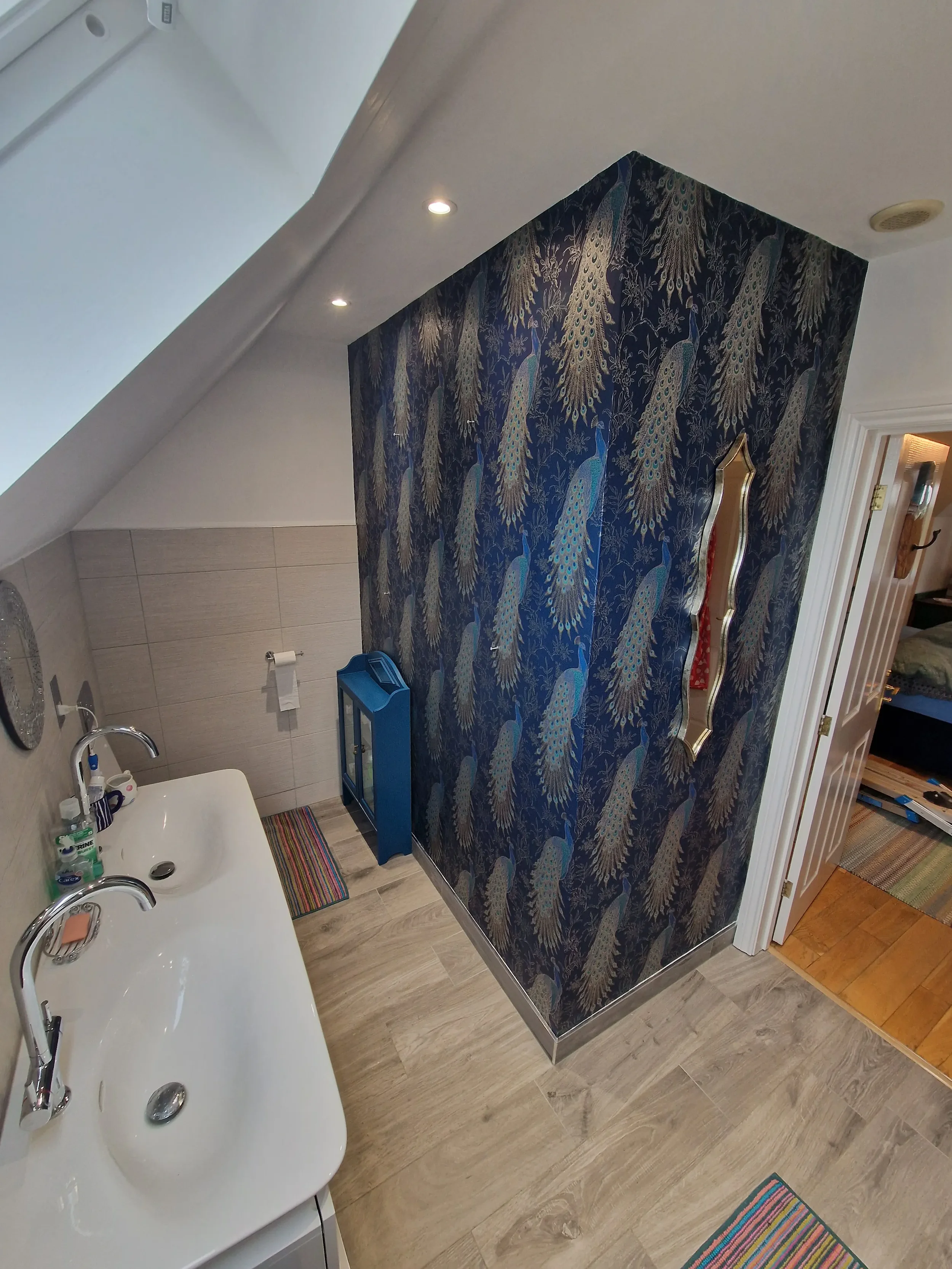 November 2024 - Wallpapering service in Osmington