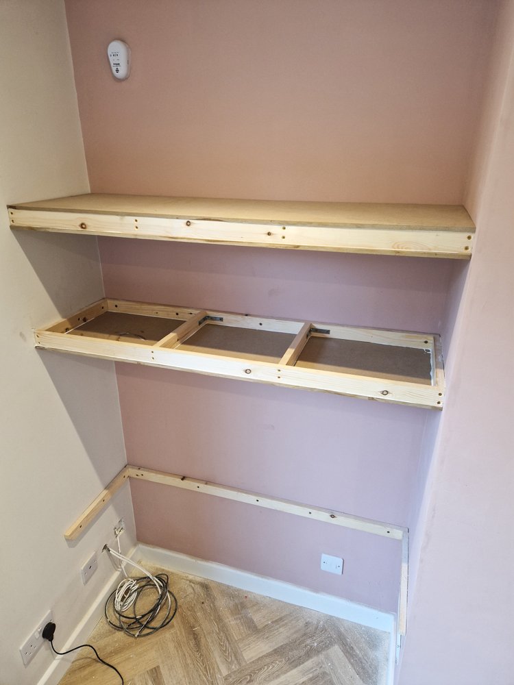 2024-11-22 - Upcycle Interiors Weymouth - Shelf installation Weymouth - 005.jpg