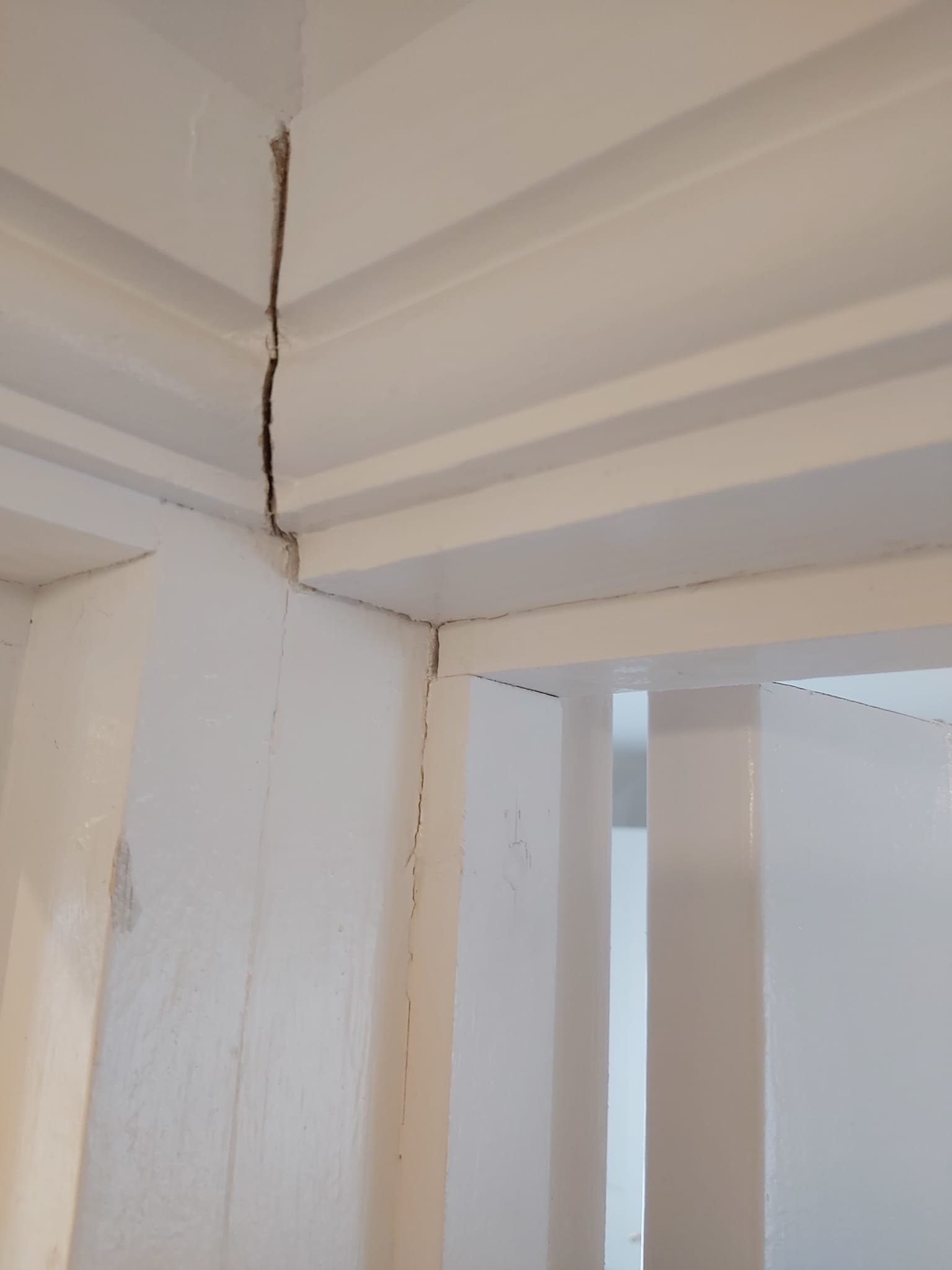 Upcycle Interiors Ltd UIL_Weymouth Finishers_Painting_020.jpg