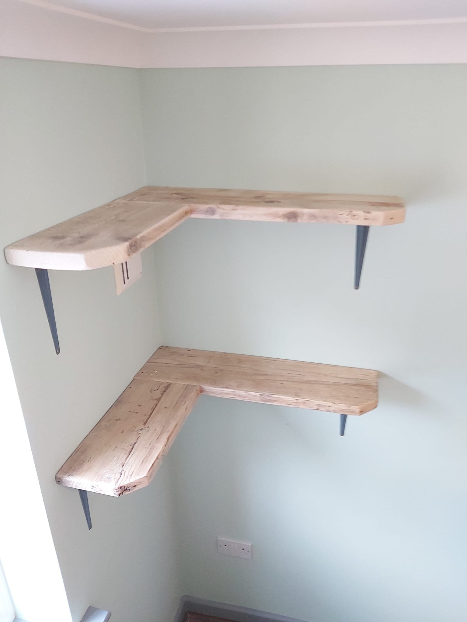 Upcycle Interiors Ltd UIL_Weymouth Renovation Services Dorset_Carpentry Reclaimed Shelving _003.jpg