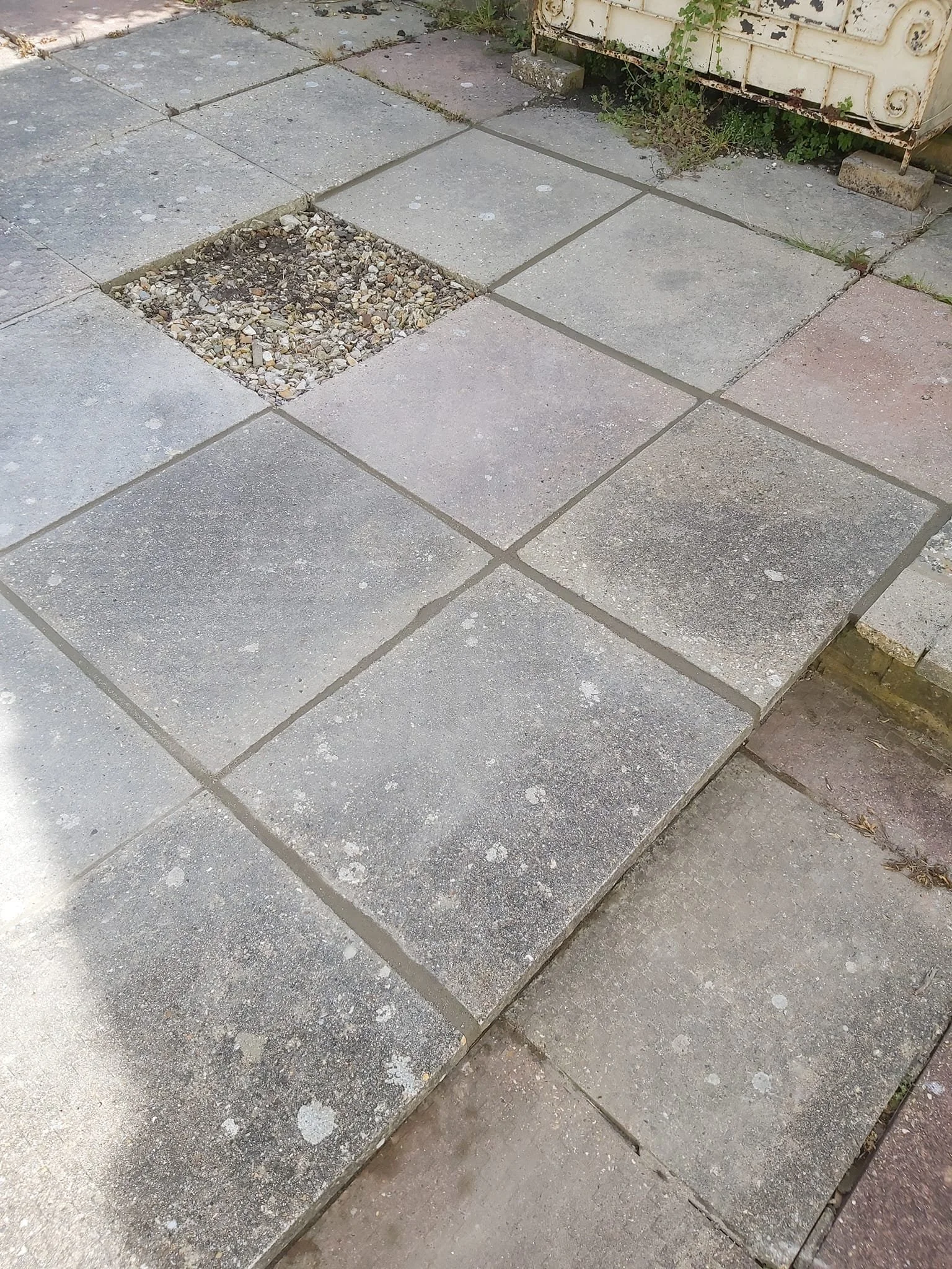 Upcycle Interiors Ltd UIL_Weymouth Landscaping_Patios_021.jpg