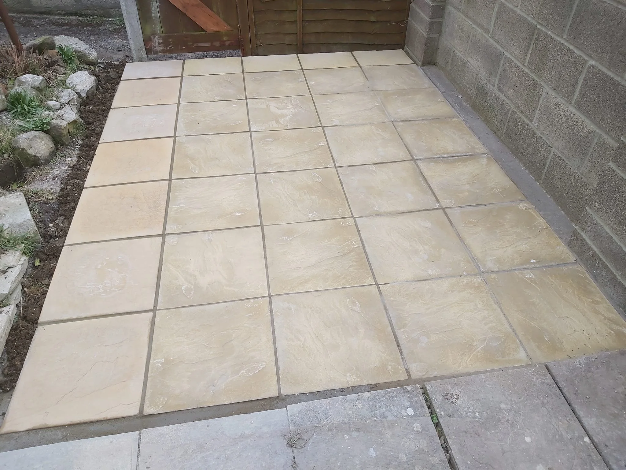 Upcycle Interiors Ltd UIL_Weymouth Landscaping_Patios_040.jpg