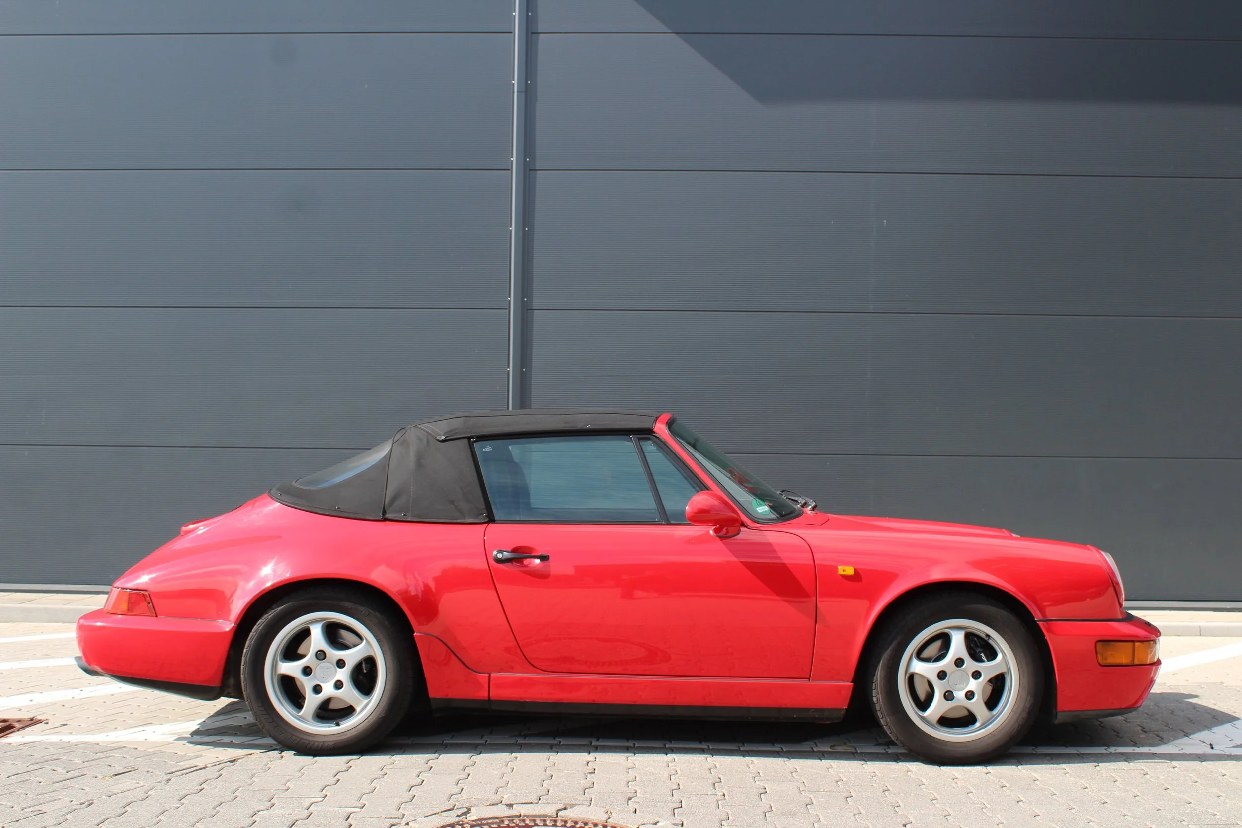 964 Cabrio rot.JPG