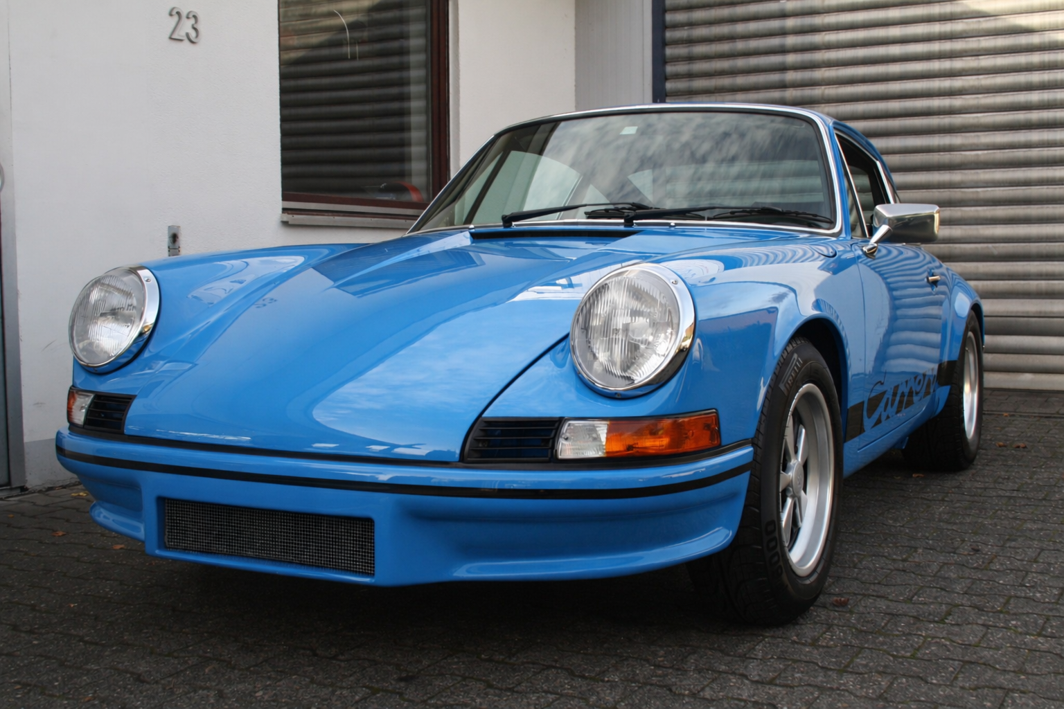 Ohne Nummern Schild.png