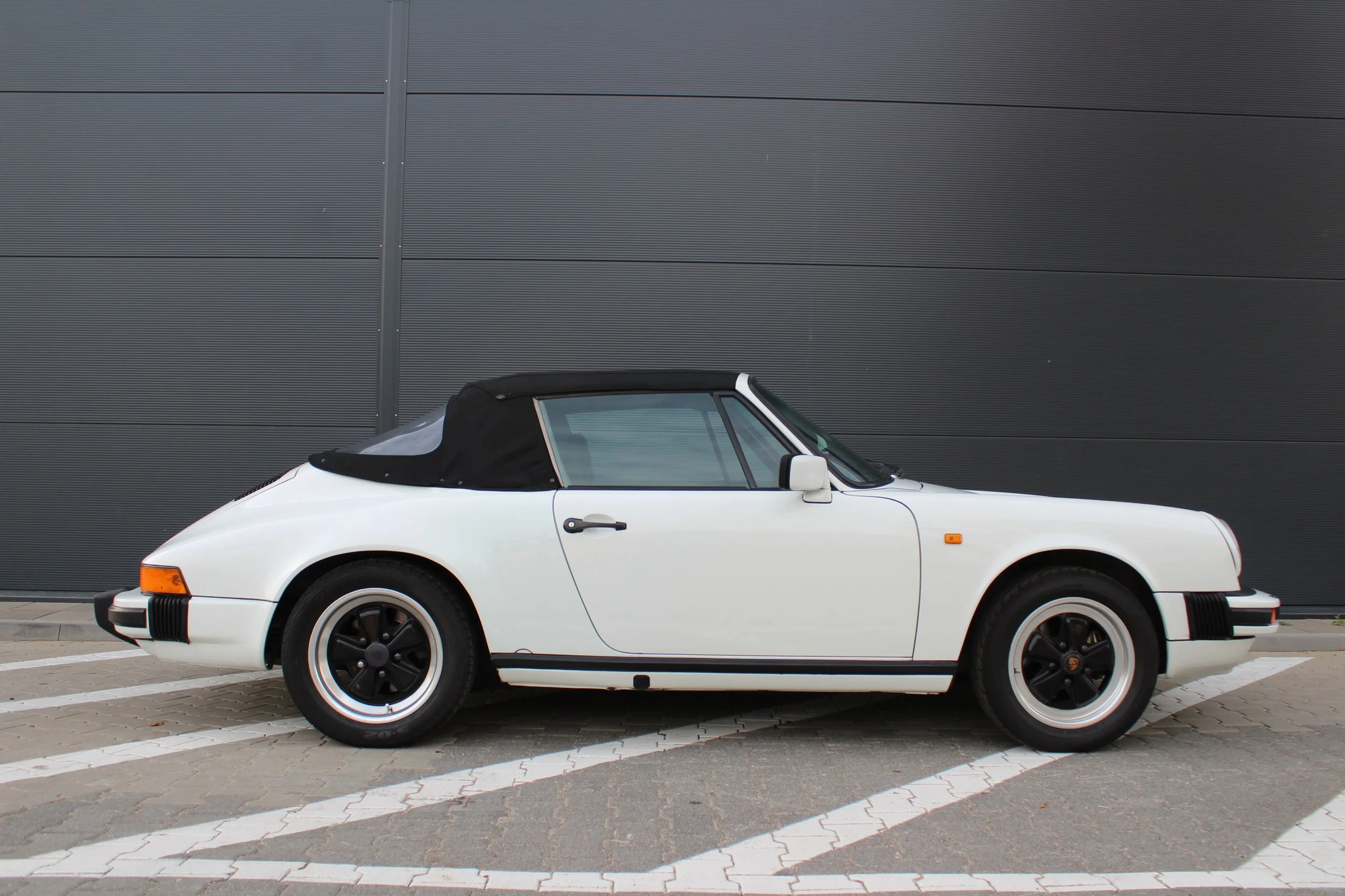 911 SC Cabrio weiss.JPG