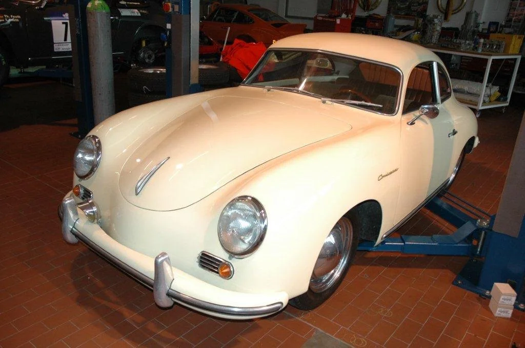 Porsche 356 1500 Coupe Knickscheibe (123).jpg