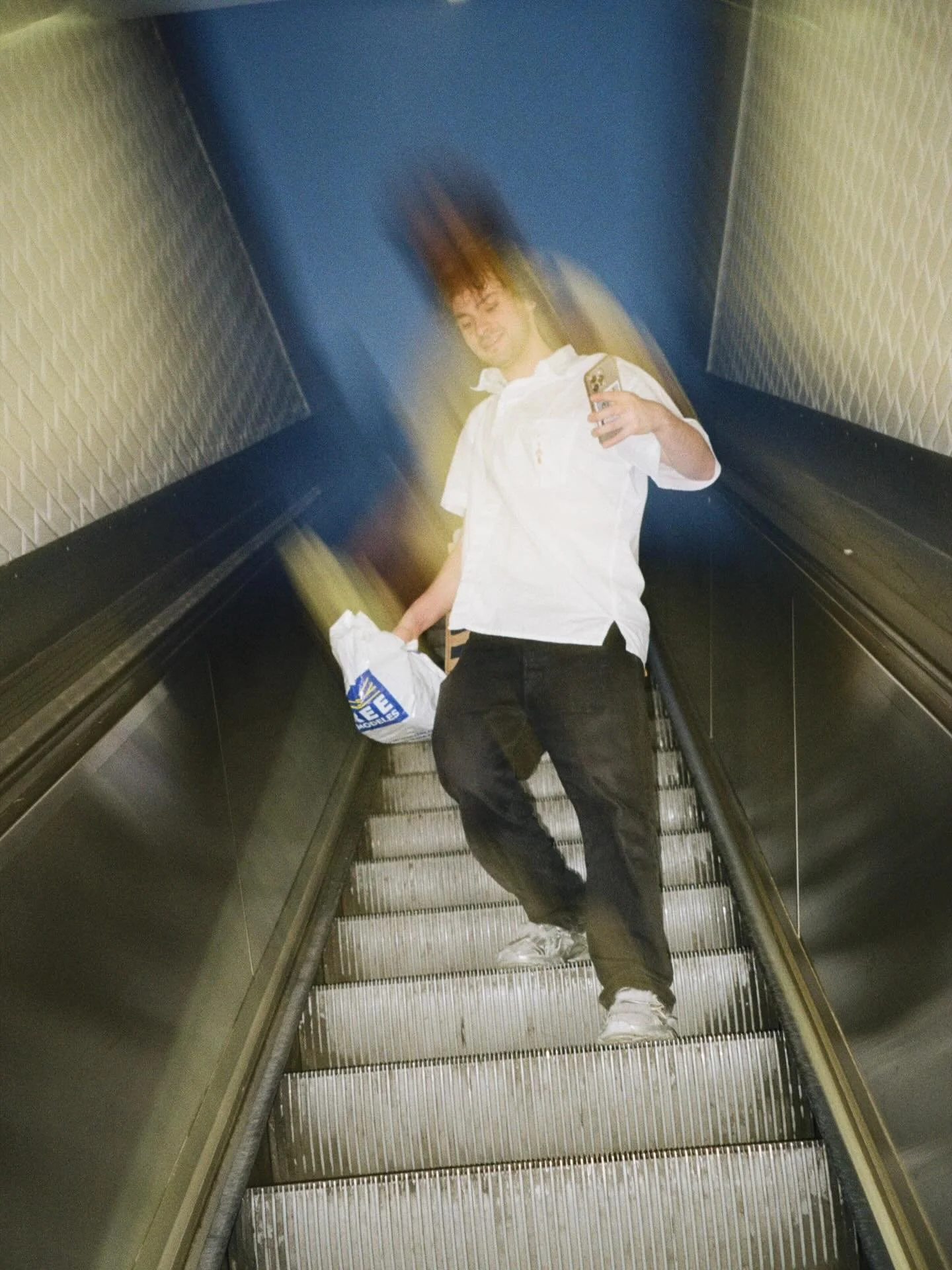 Pizza Salami - Paris Takeover