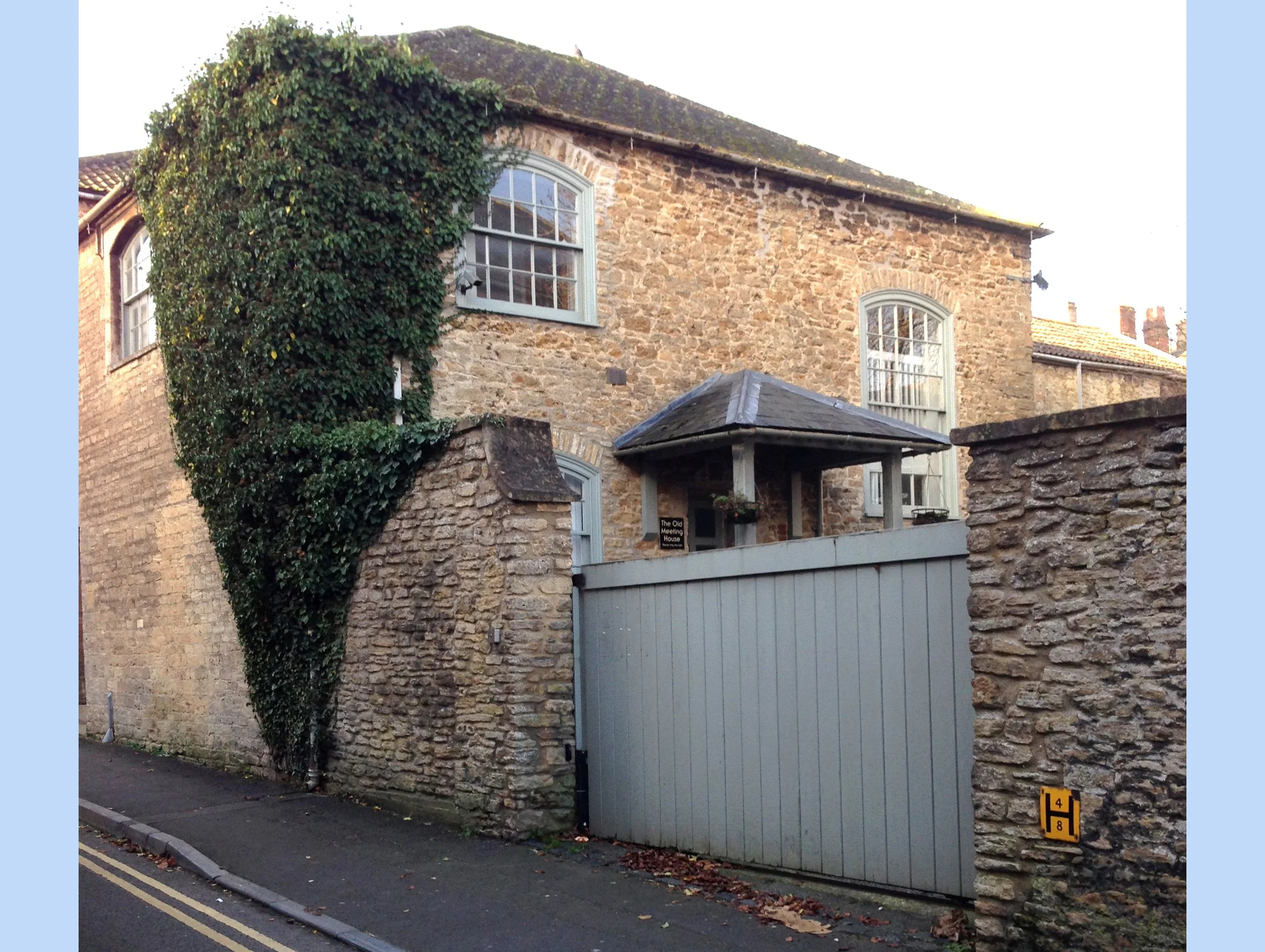  QUAKER MEETING HOUSE 
Built in 1675 with a graveyard alongside, this survives as an open space between the house (now privately owned) and Sheppards Barton Baptist Chapel in South Parade.
