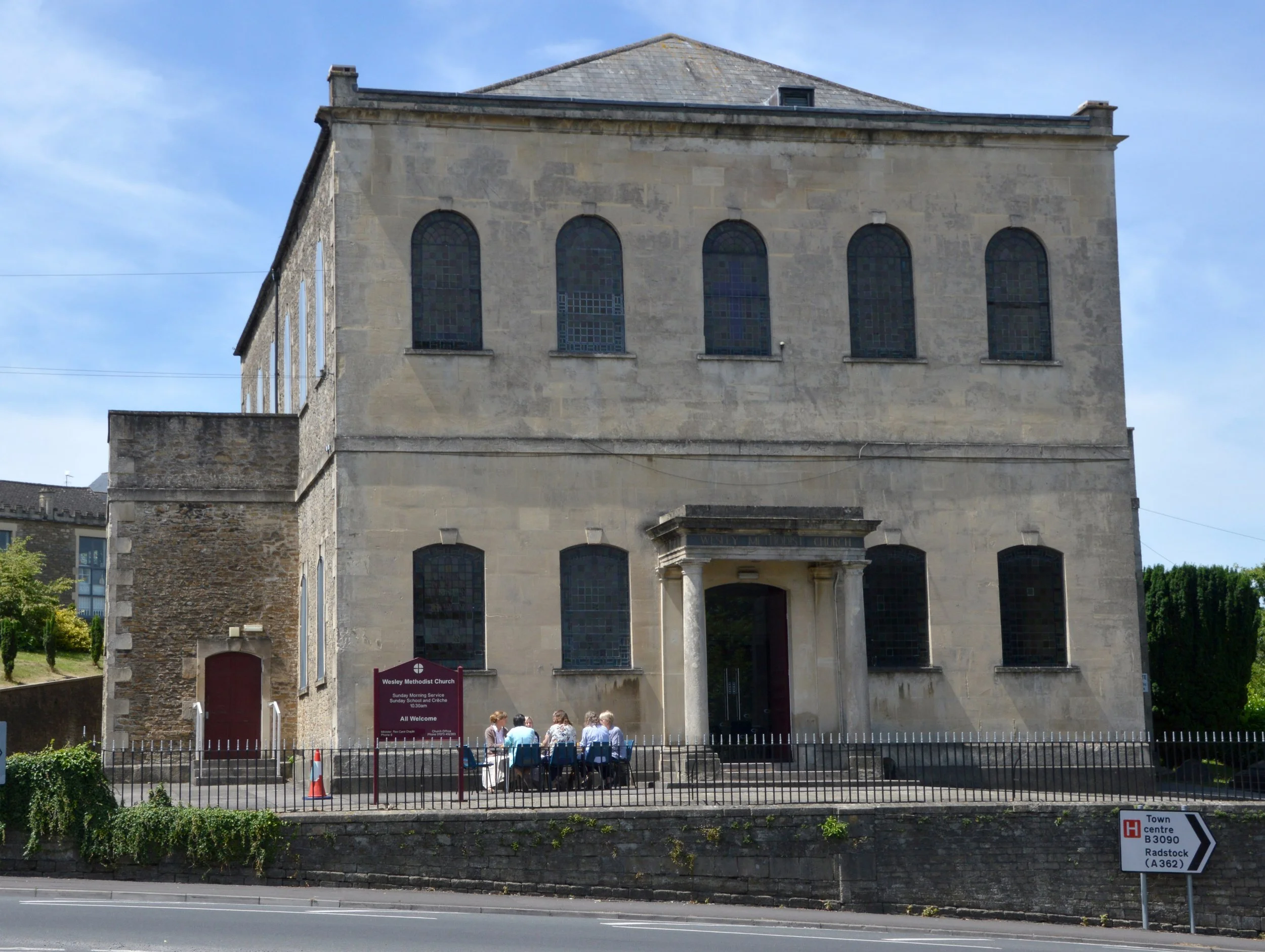  WESLEY METHODIST CHURCH 
Wesley Methodist Church was built in 1812 with additions in 1863, restoration in 1871 and internal changes in the 1980s.
