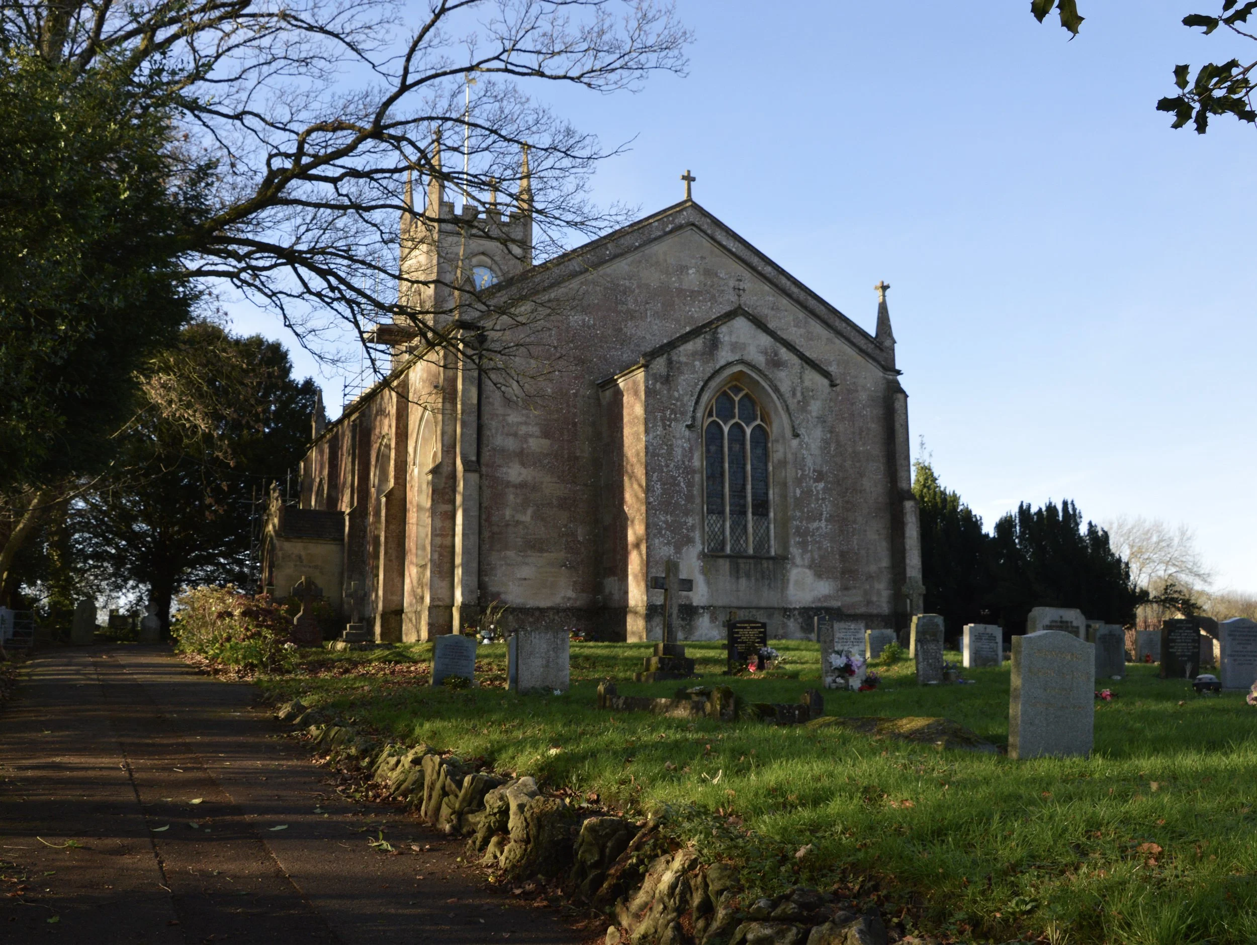  COLEFORD -  
Coleford is a hamlet of Kilmersdon, in a fertile agricultural and extensive mining district. The Holy Trinity Church, erected about 1831, is a modern building of stone in the Early English style and the register dates from the year 1831
