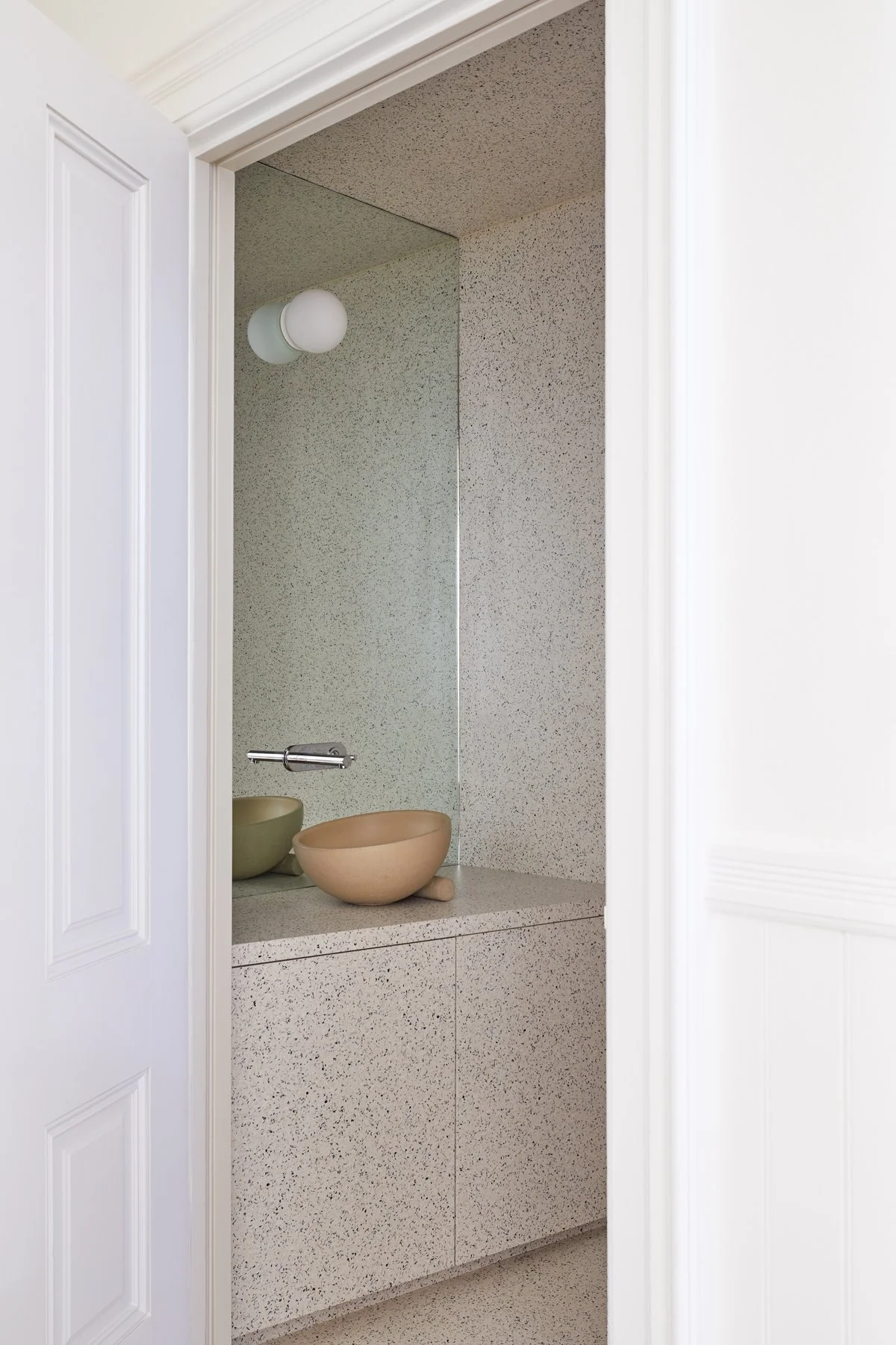 1880 Victorian Modern — Construction: Percho’s Construction. Architecture: Haddock Studio. Photography: Margaret Austin.